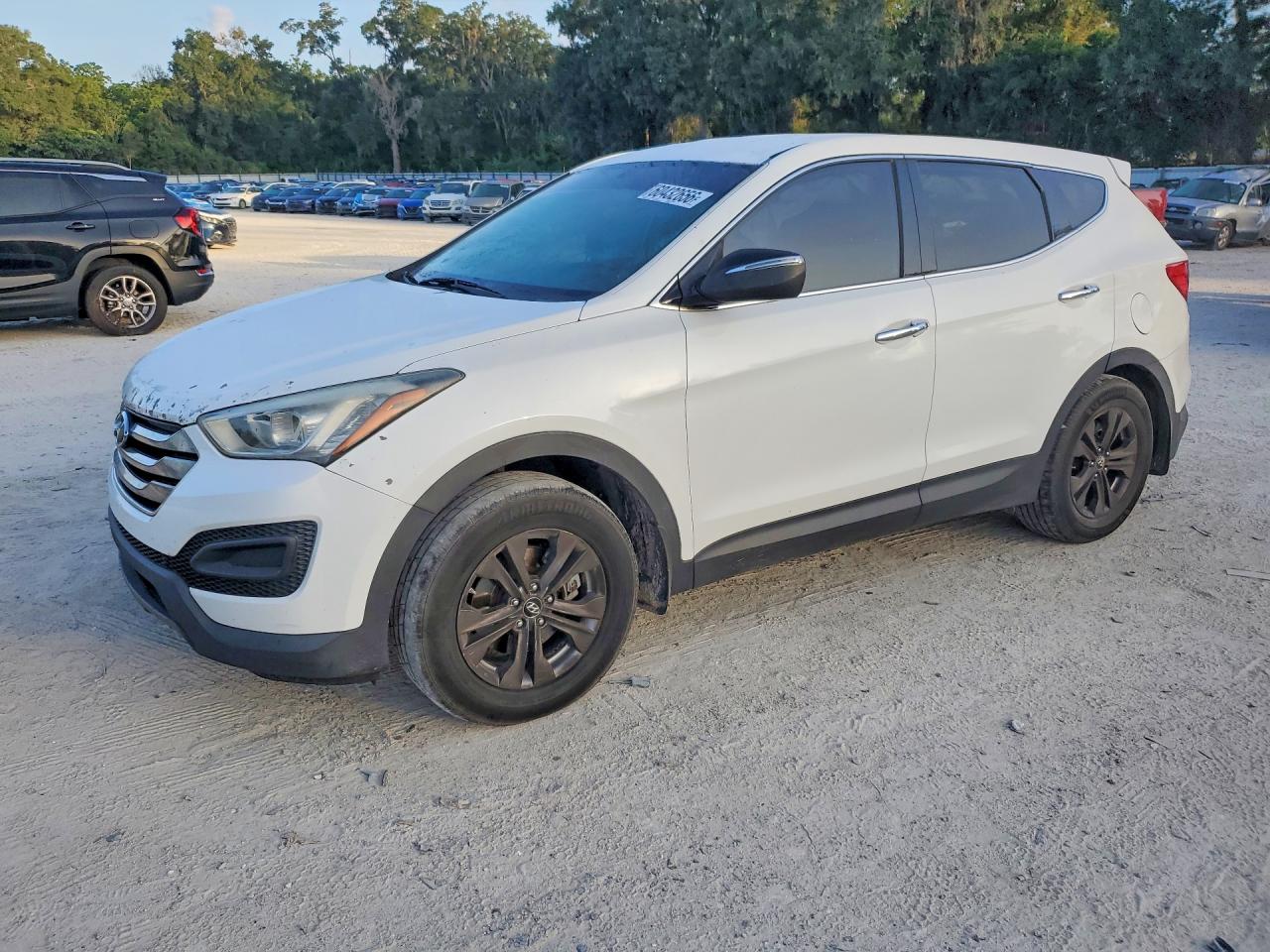 2013 Hyundai Santa Fe Sport White vin: 5XYZT3LB3DG113518