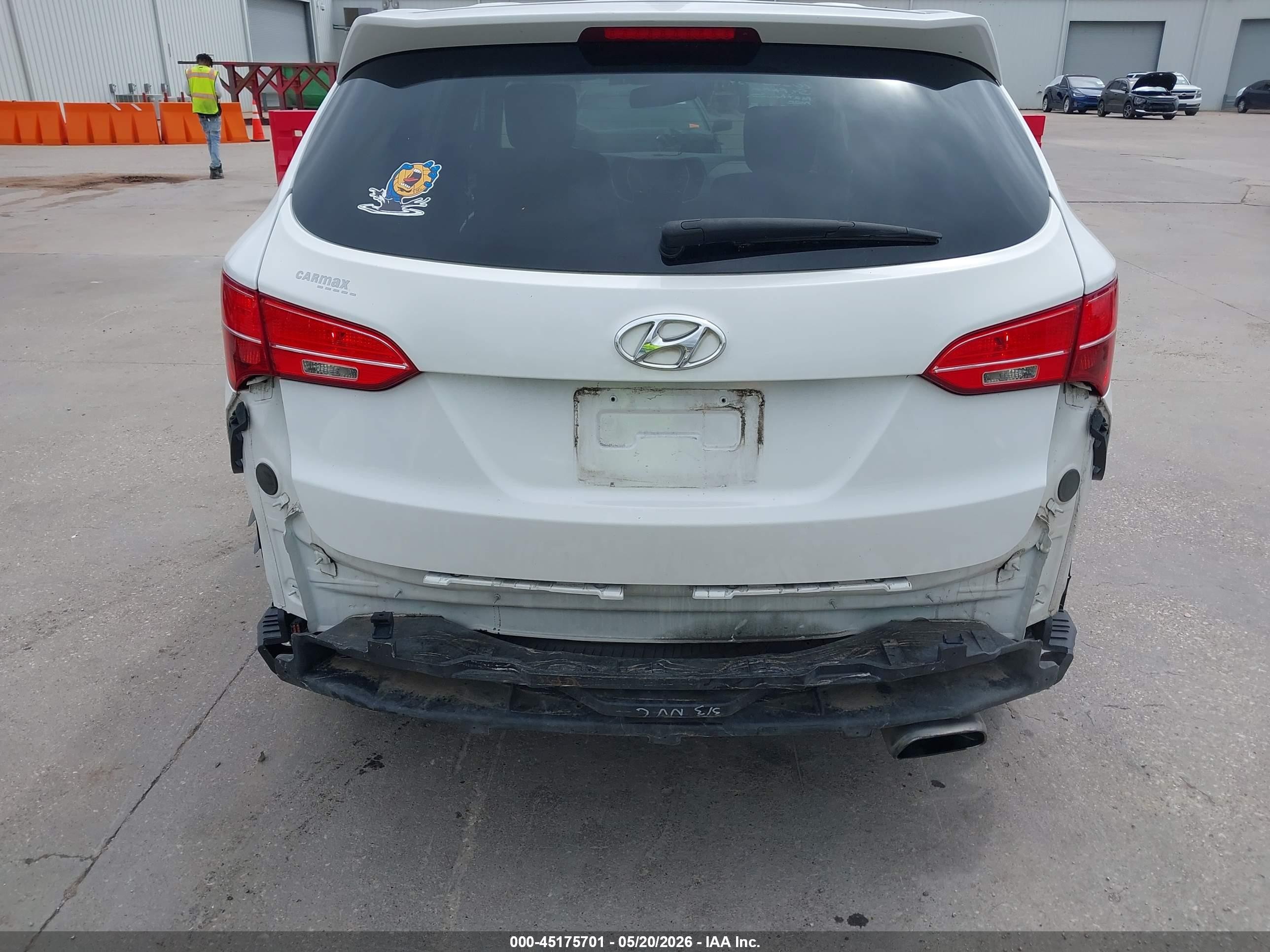 2014 Hyundai Santa Fe Sport 2.4l Белый vin: 5XYZT3LB3EG177141