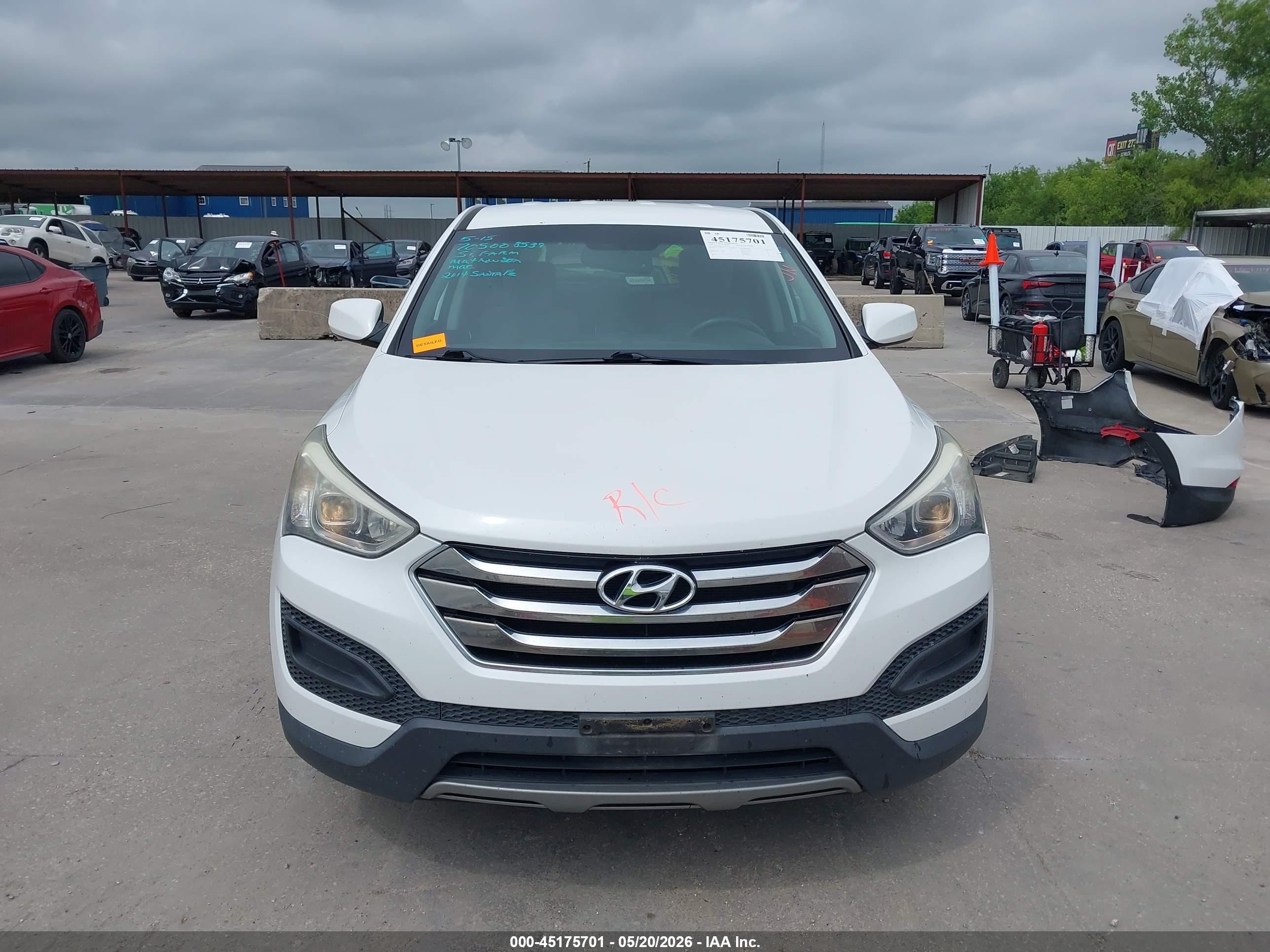 2014 Hyundai Santa Fe Sport 2.4l Белый vin: 5XYZT3LB3EG177141