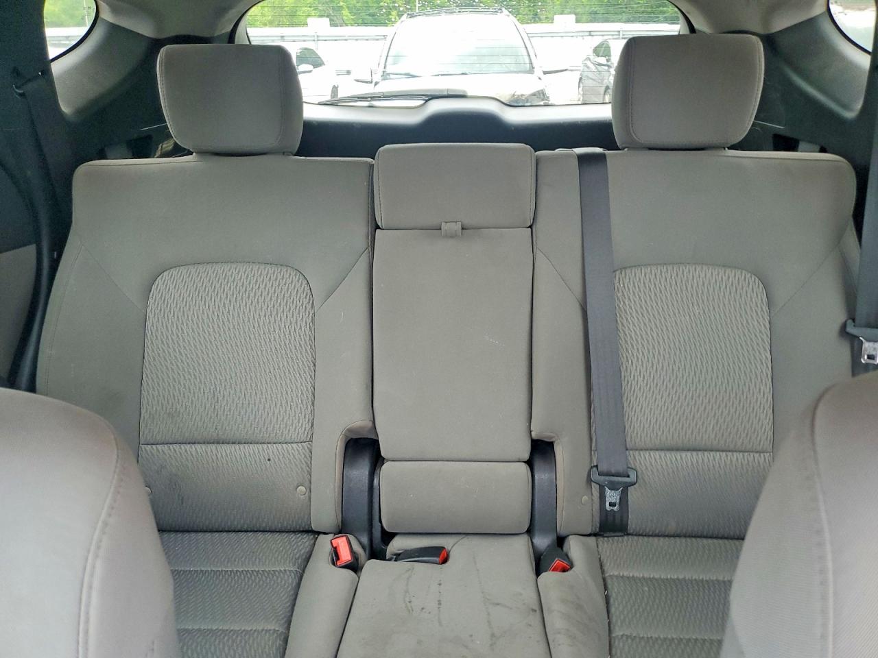 2015 Hyundai Santa Fe Sport 2.4l White vin: 5XYZT3LB3FG233192