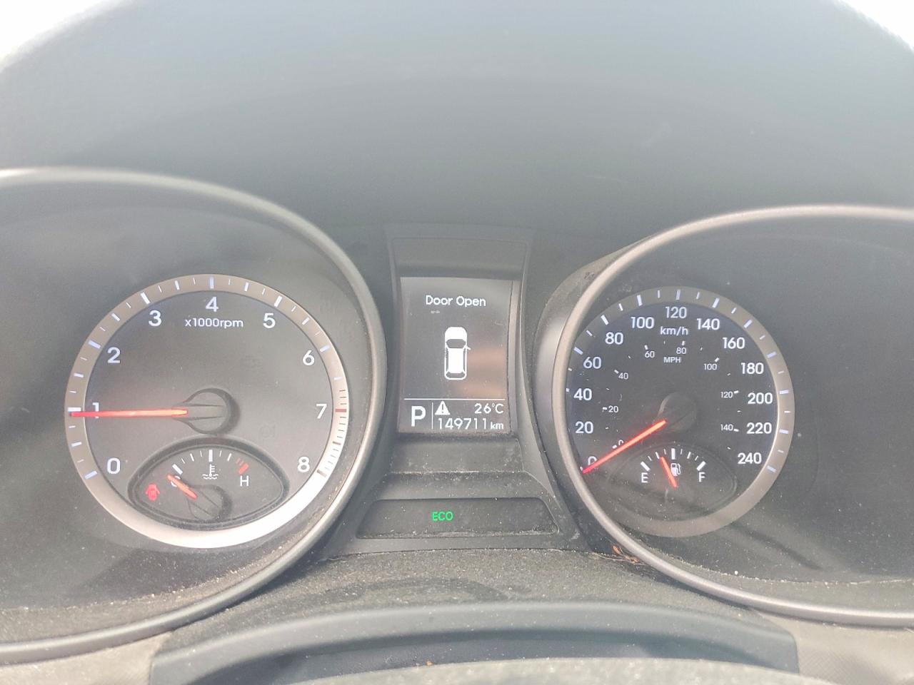 2015 Hyundai Santa Fe Sport 2.4l White vin: 5XYZT3LB3FG233192