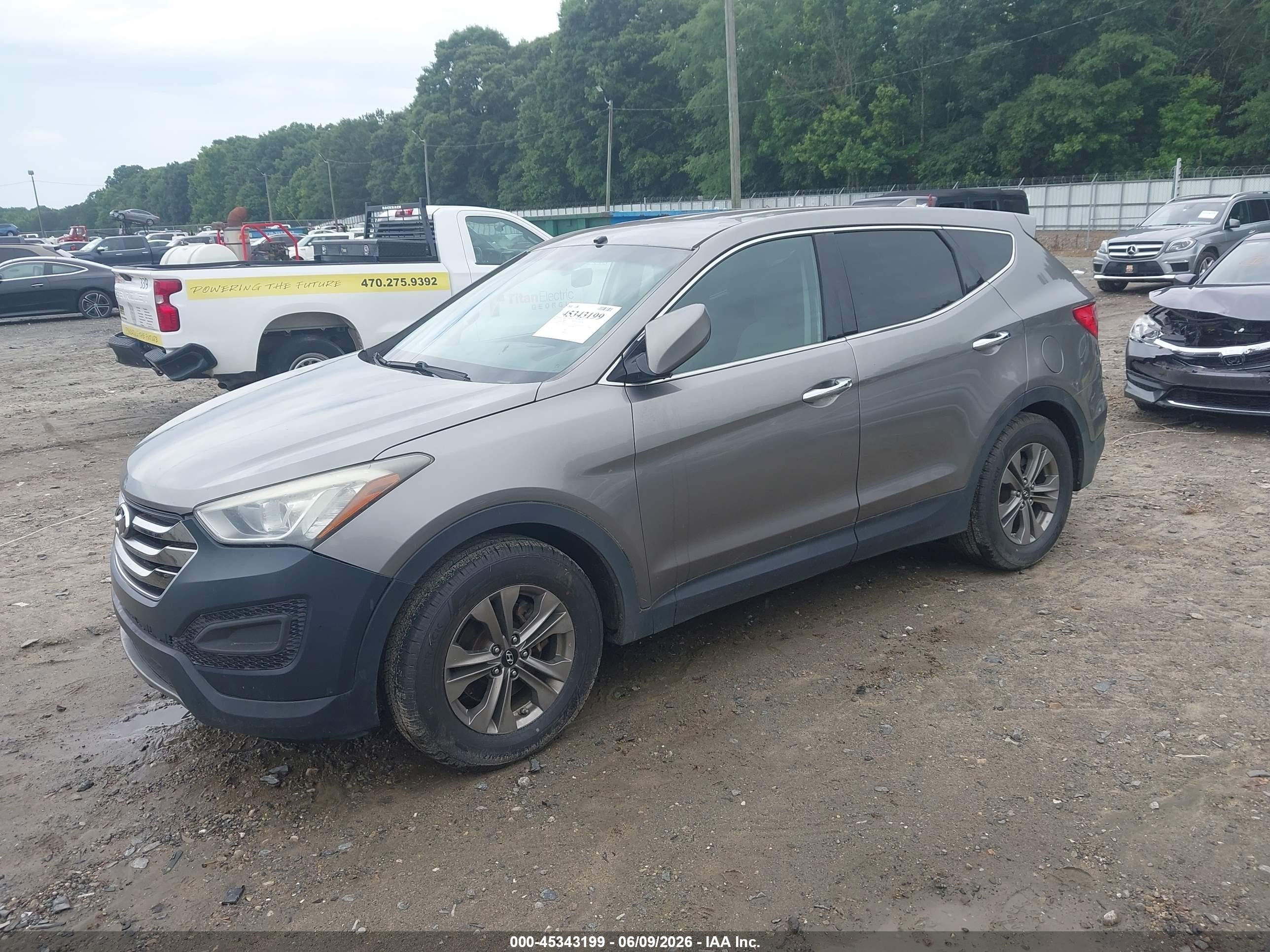 2015 Hyundai Santa Fe Sport 2.4l Silver vin: 5XYZT3LB3FG272364