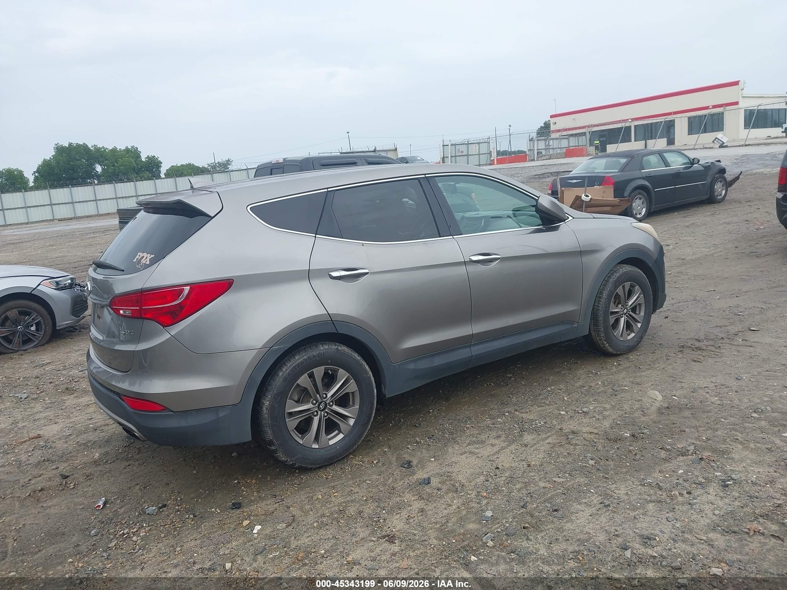 2015 Hyundai Santa Fe Sport 2.4l Silver vin: 5XYZT3LB3FG272364