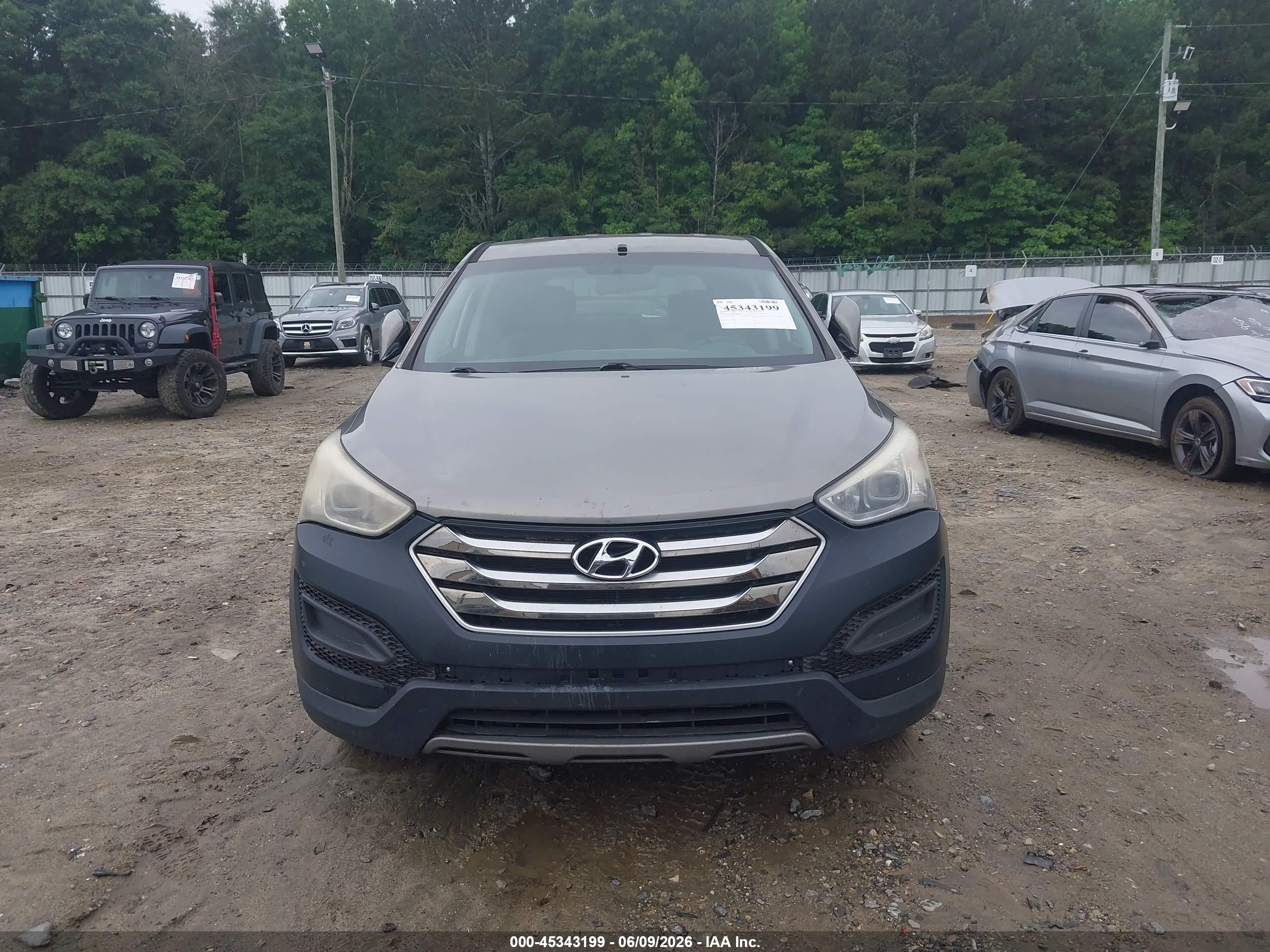 2015 Hyundai Santa Fe Sport 2.4l Silver vin: 5XYZT3LB3FG272364