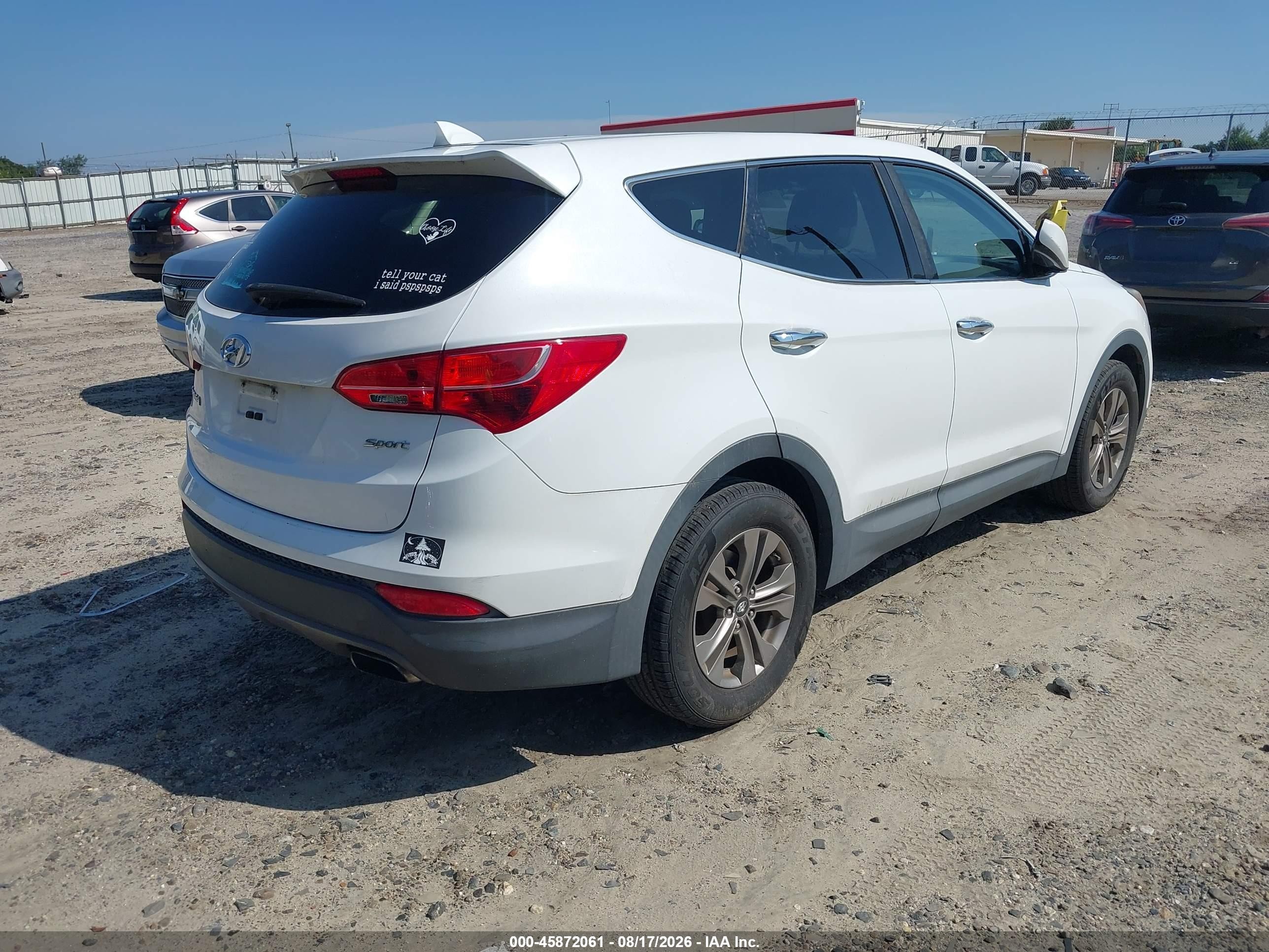 2016 Hyundai Santa Fe Sport 2.4l White vin: 5XYZT3LB3GG317613