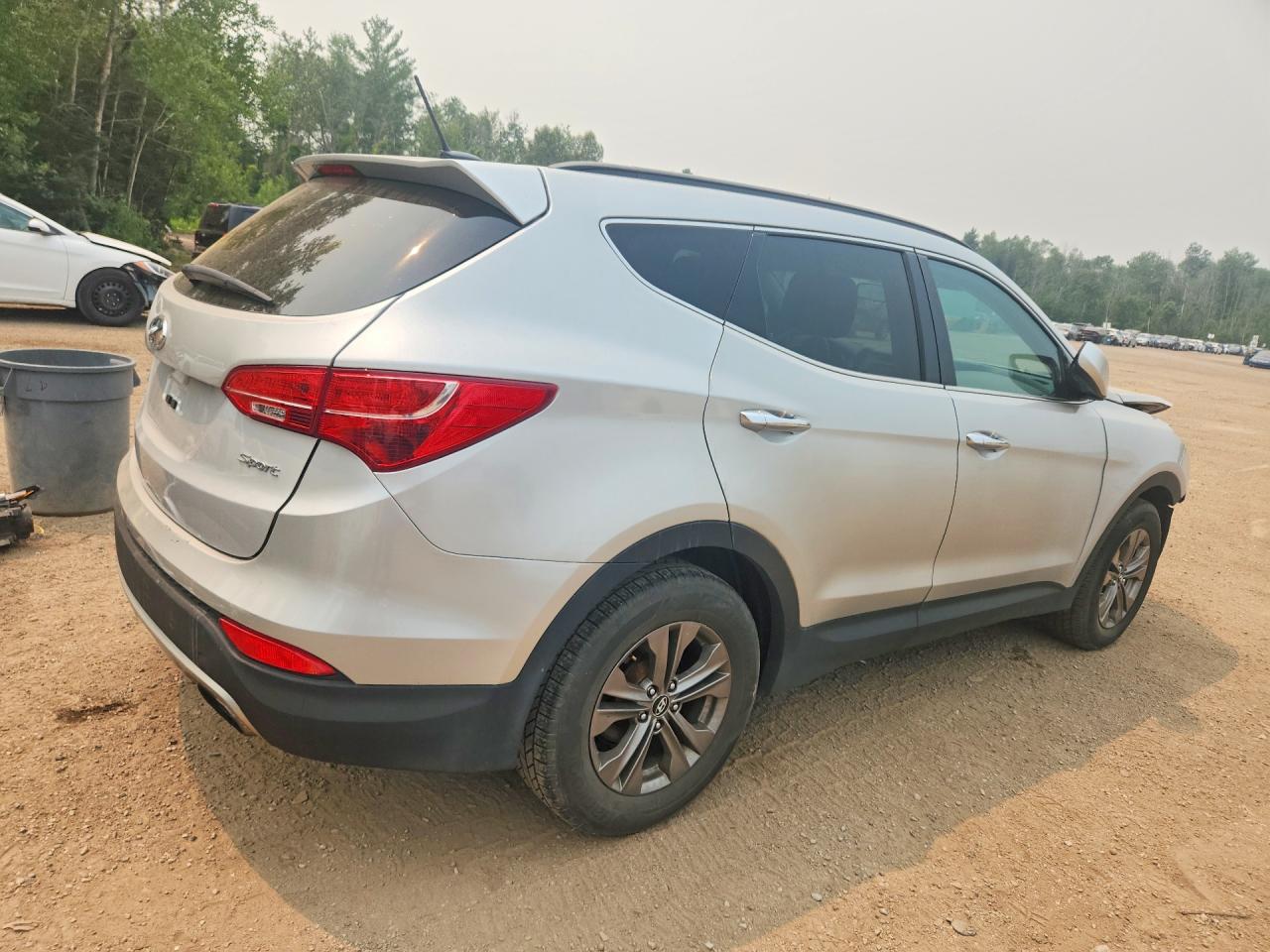 2013 Hyundai Santa Fe Sport 2.4l Silver vin: 5XYZT3LB4DG107615