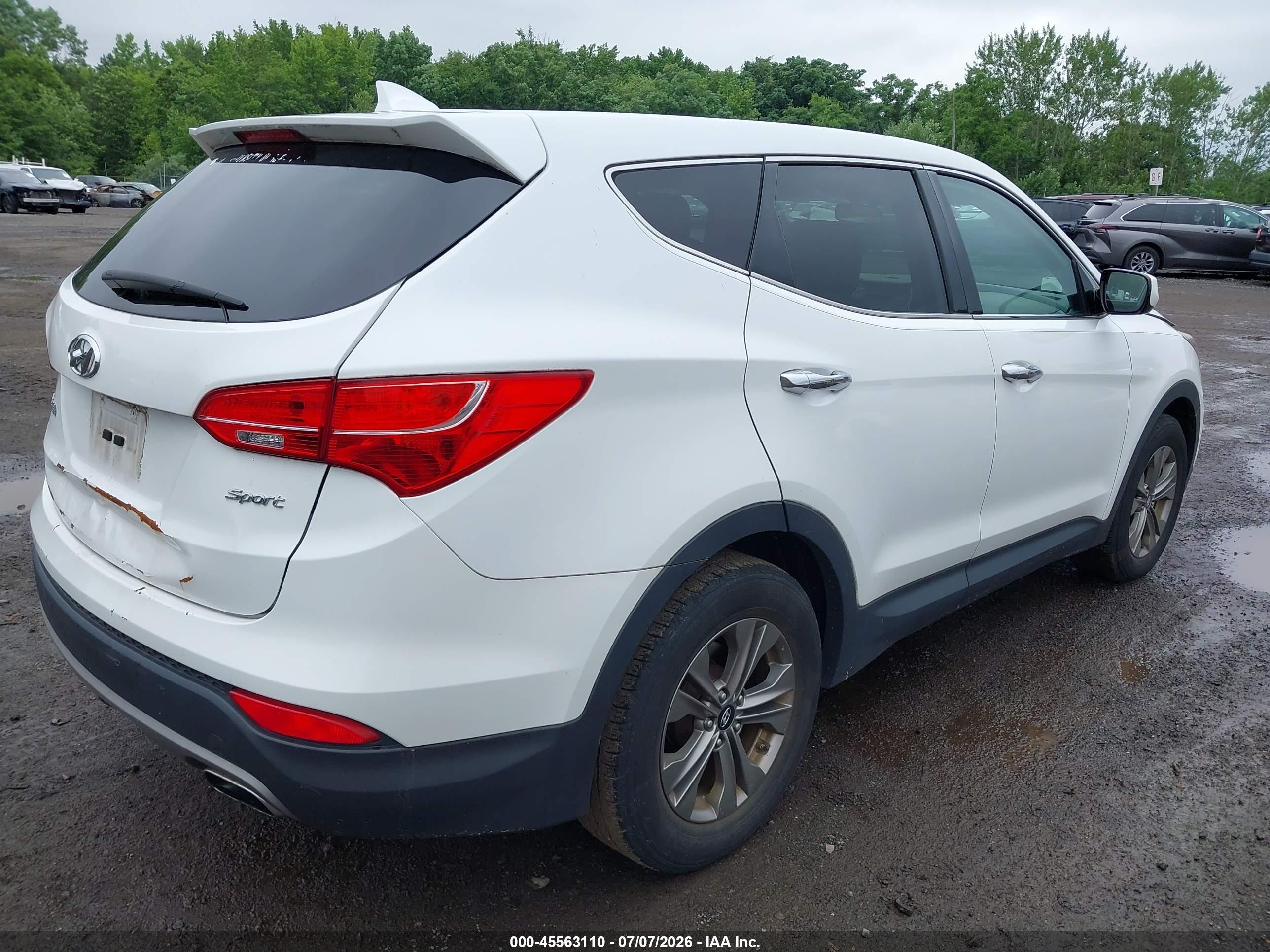 2015 Hyundai Santa Fe Sport 2.4l Белый vin: 5XYZT3LB4FG247506