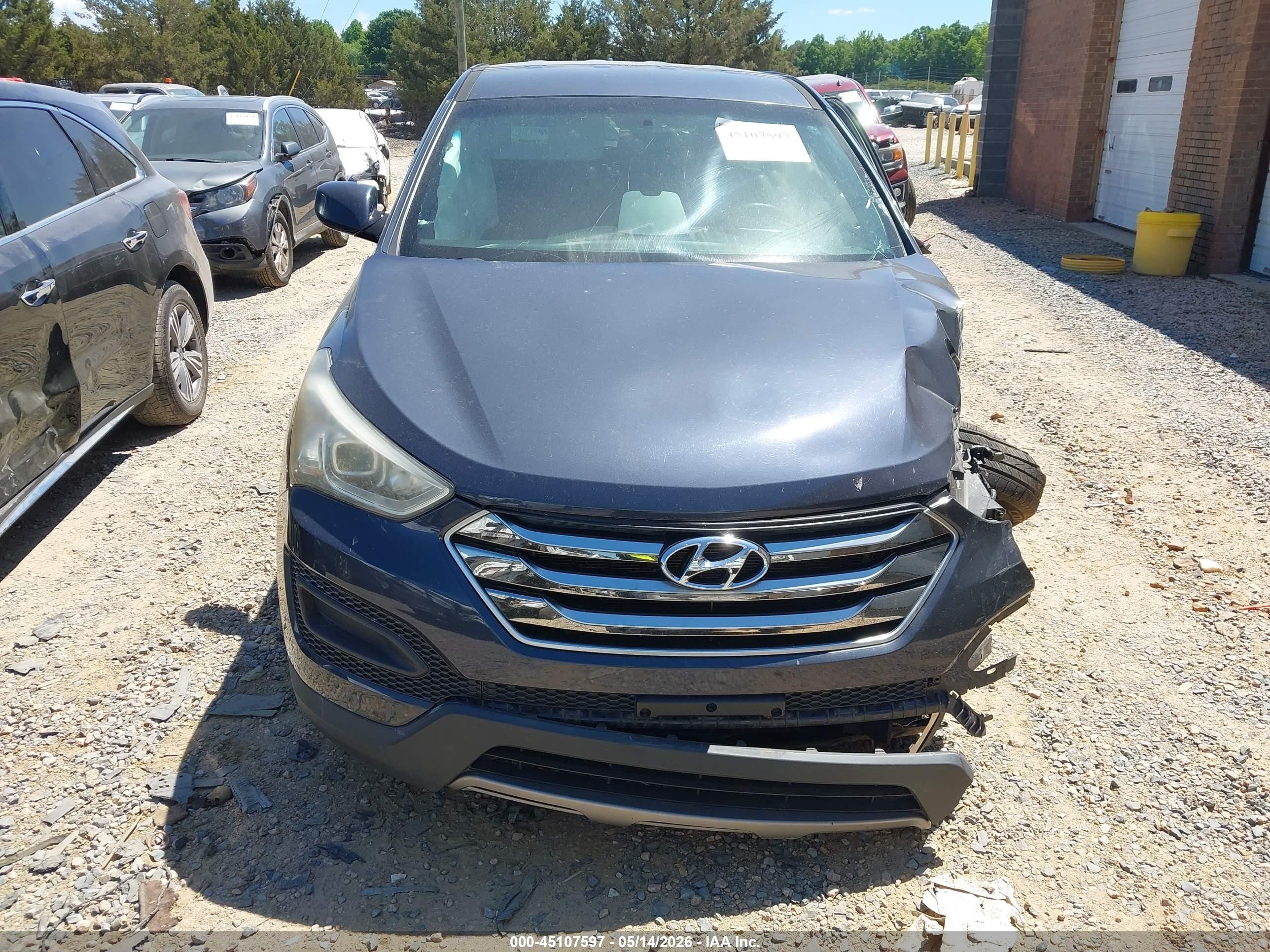 2016 Hyundai Santa Fe Sport 2.4l Blue vin: 5XYZT3LB4GG353178