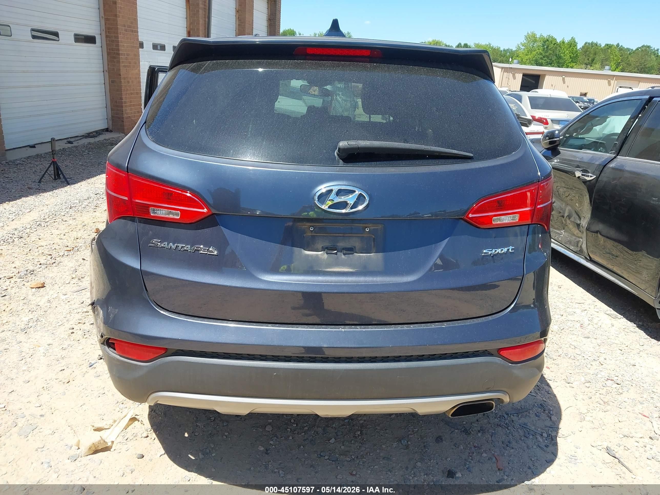 2016 Hyundai Santa Fe Sport 2.4l Blue vin: 5XYZT3LB4GG353178