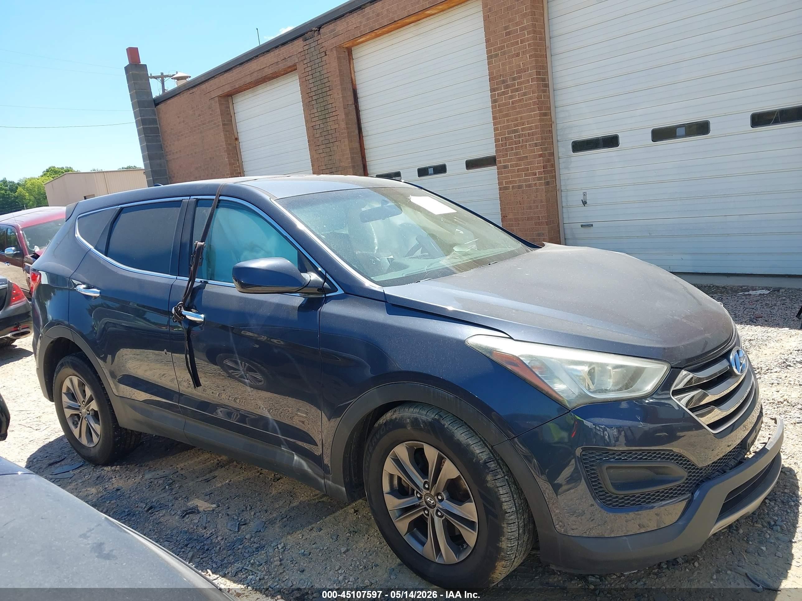 2016 Hyundai Santa Fe Sport 2.4l Blue vin: 5XYZT3LB4GG353178