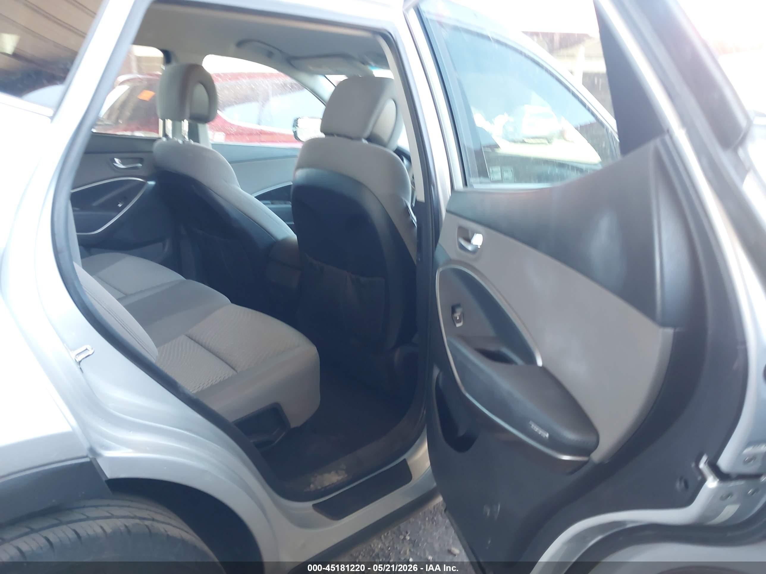 2018 Hyundai Santa Fe Sport 2.4l Silver vin: 5XYZT3LB4JG567546