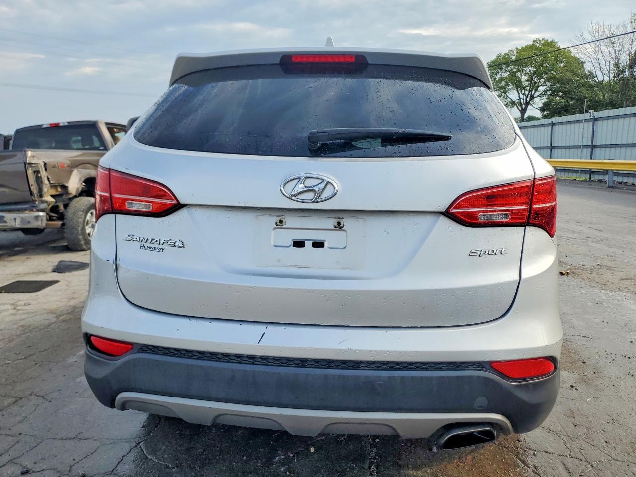 2014 Hyundai Santa Fe Sport 2.4l Silver vin: 5XYZT3LB5EG134341