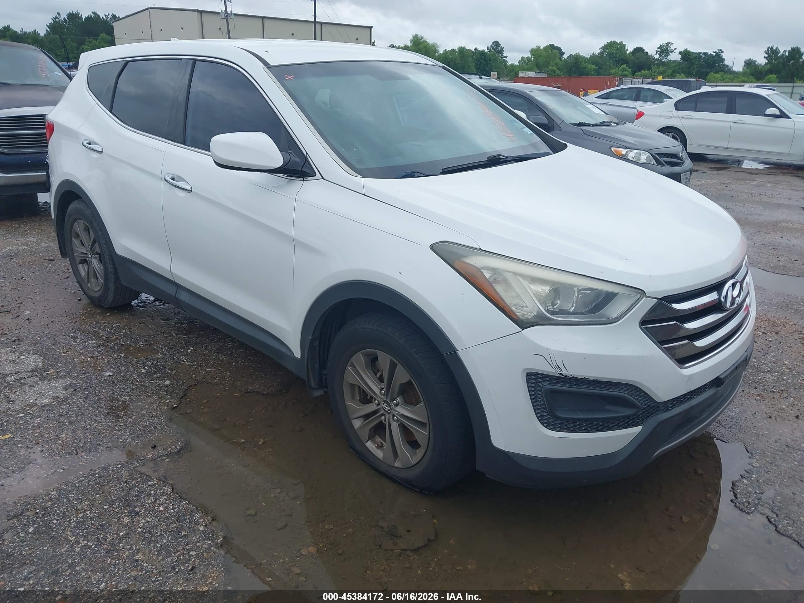 2014 Hyundai Santa Fe Sport 2.4l White vin: 5XYZT3LB5EG158784