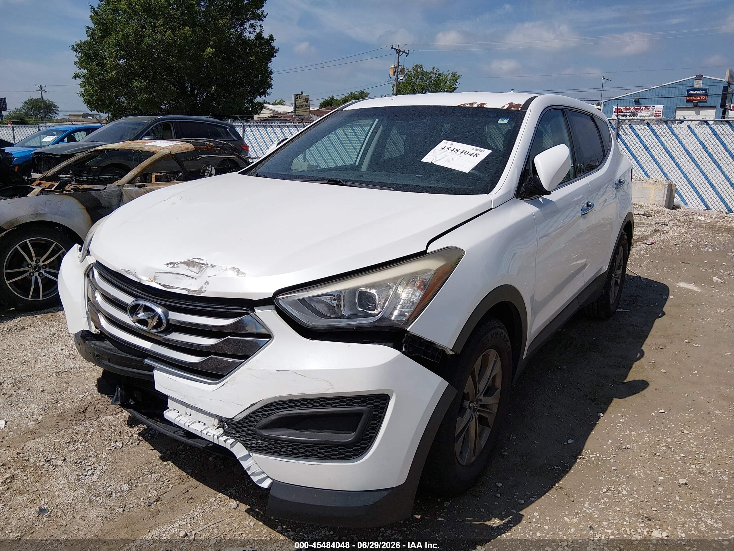 2015 Hyundai Santa Fe Sport 2.4l White vin: 5XYZT3LB5FG258286