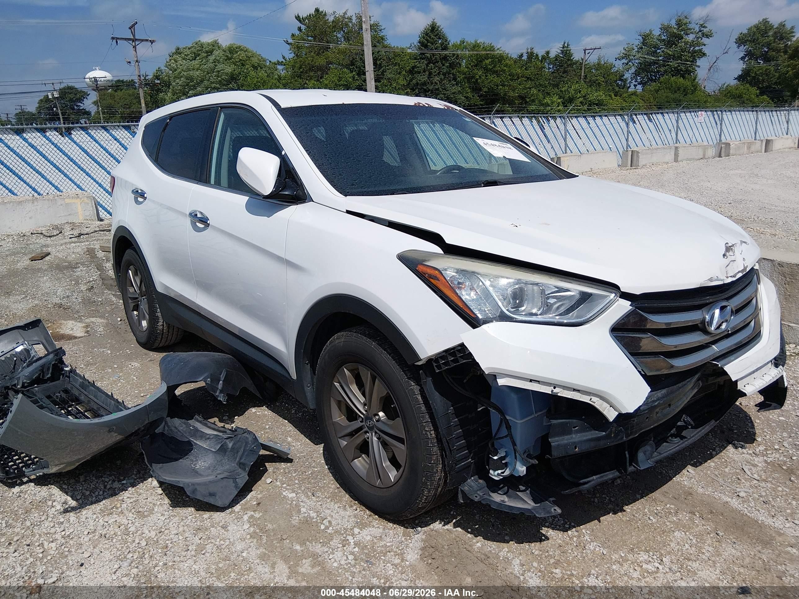 2015 Hyundai Santa Fe Sport 2.4l White vin: 5XYZT3LB5FG258286