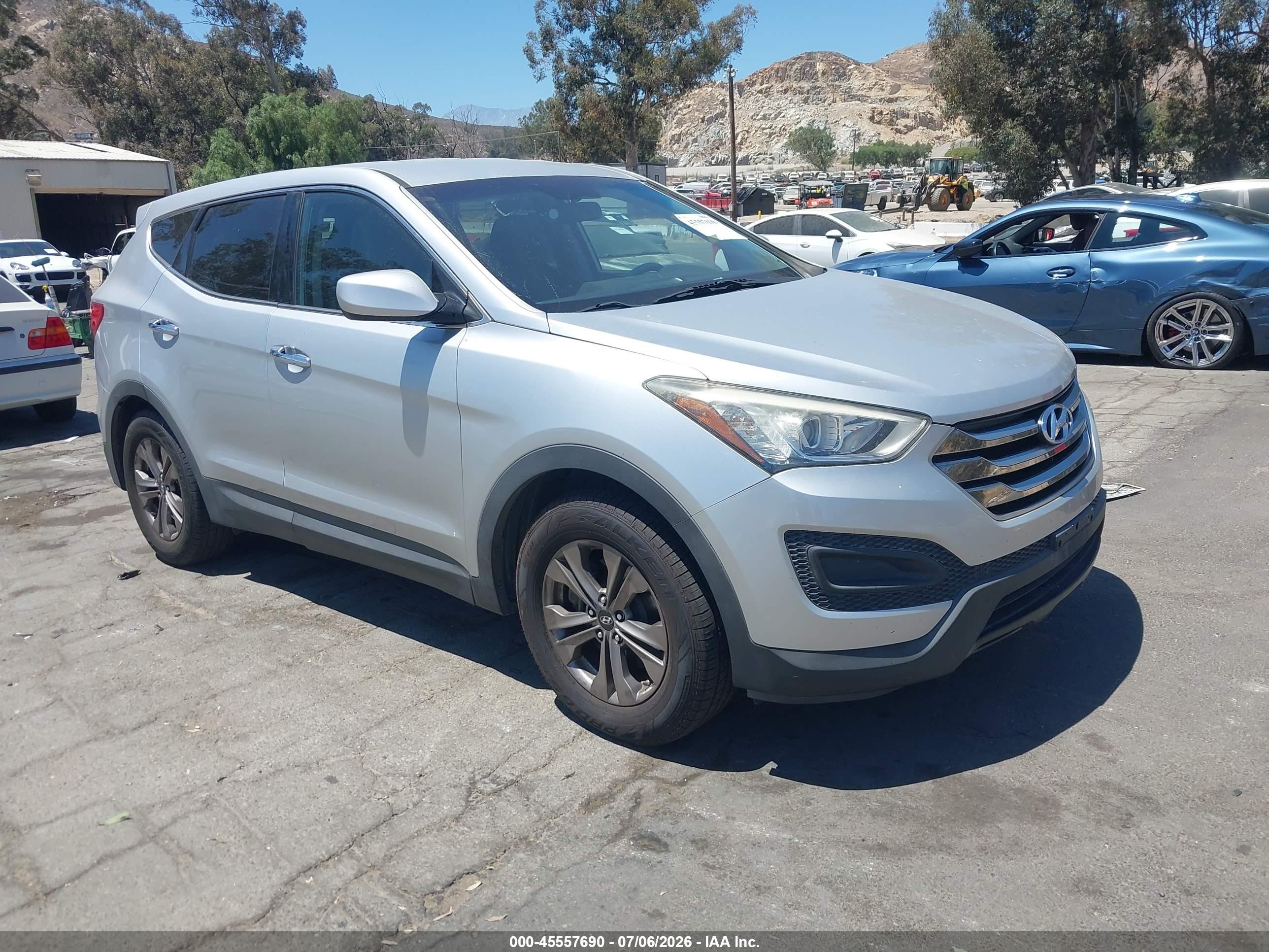 2015 Hyundai Santa Fe Sport 2.4l Silver vin: 5XYZT3LB5FG272902