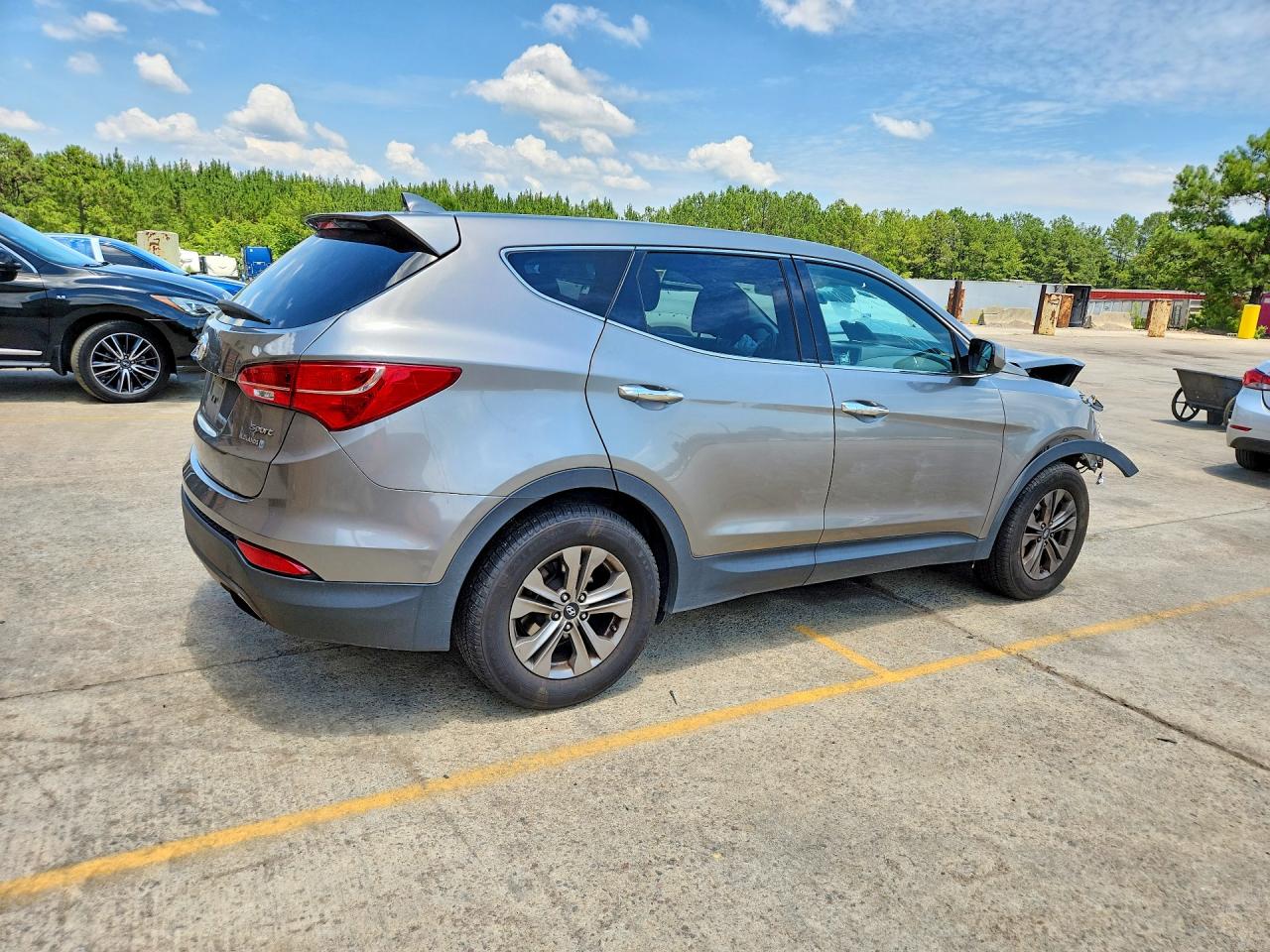 2015 Hyundai Santa Fe Sport 2.4l Silver vin: 5XYZT3LB5FG303761