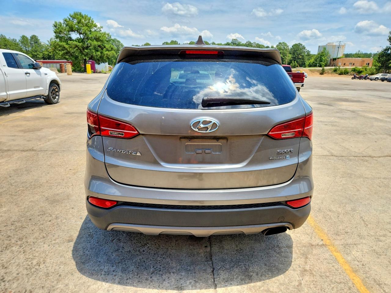 2015 Hyundai Santa Fe Sport 2.4l Silver vin: 5XYZT3LB5FG303761