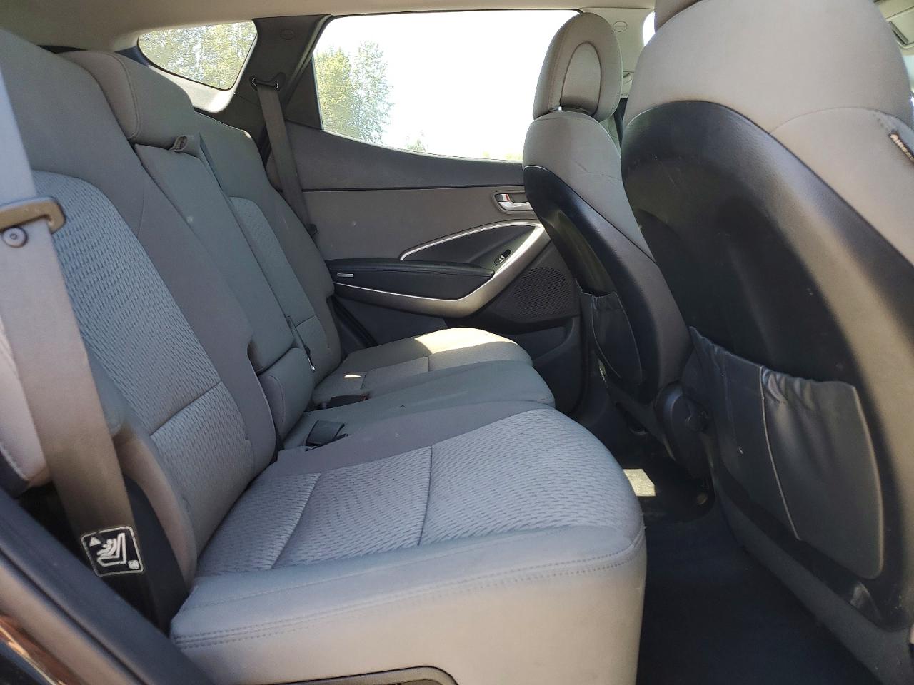 2015 Hyundai Santa Fe Sport 2.4l Черный vin: 5XYZT3LB6FG292432