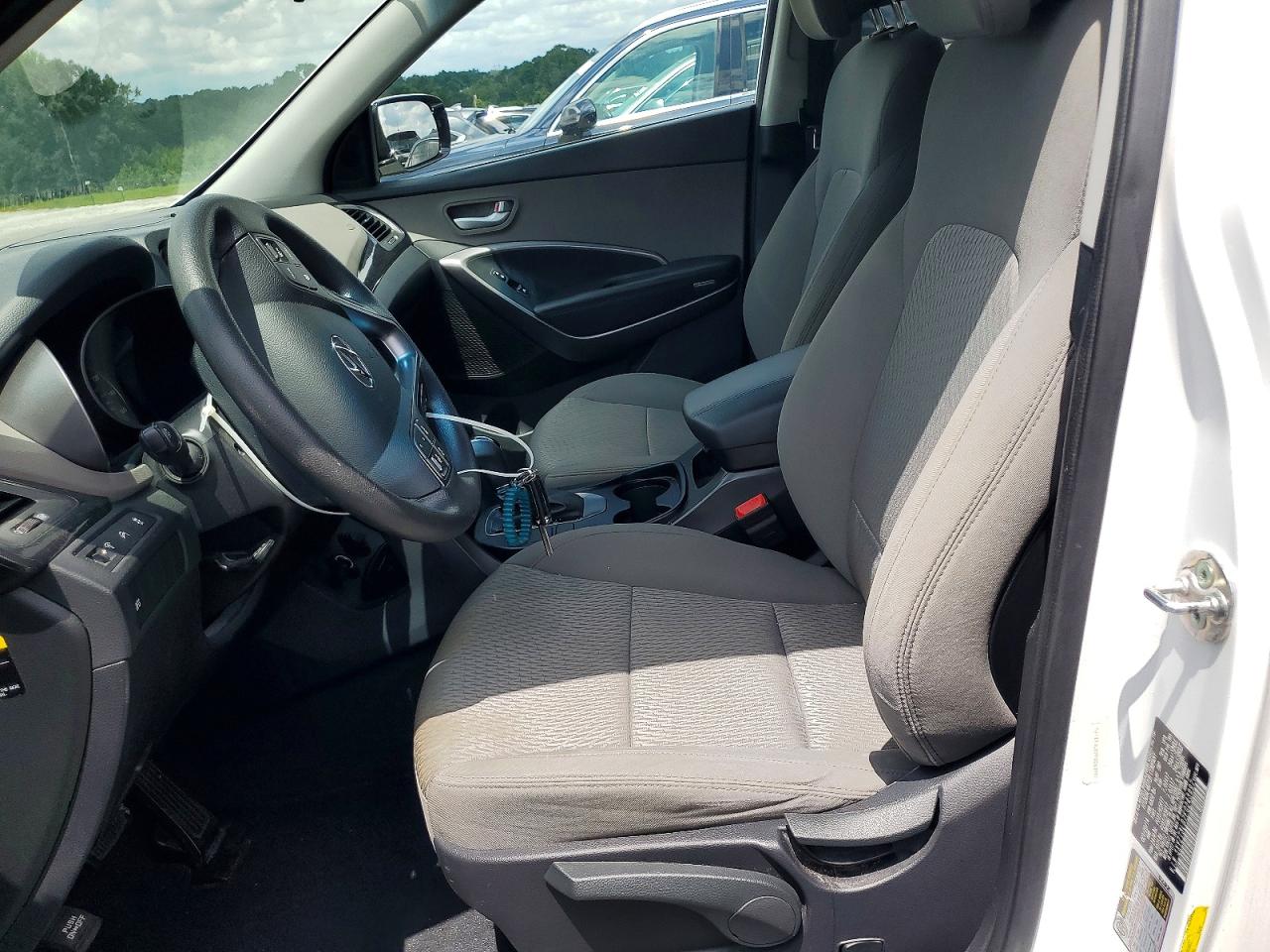 2015 Hyundai Santa Fe Sport 2.4l Белый vin: 5XYZT3LB7FG243997