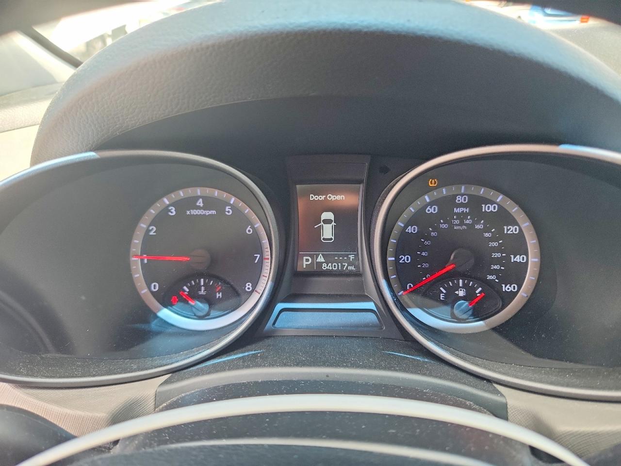 2015 Hyundai Santa Fe Sport 2.4l Белый vin: 5XYZT3LB7FG243997