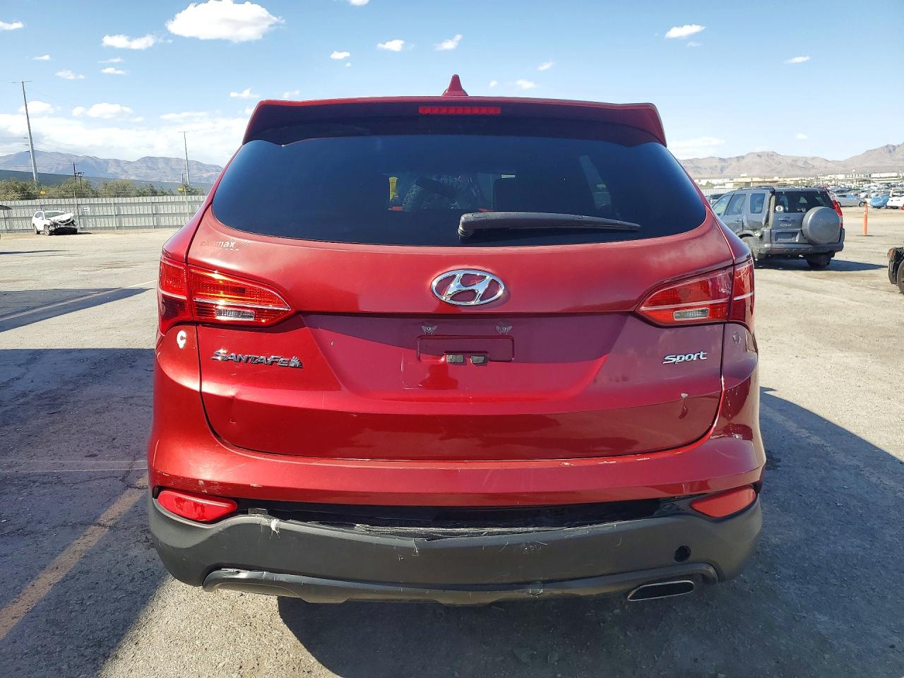 2015 Hyundai Santa Fe Sport 2.4l Red vin: 5XYZT3LB7FG260914