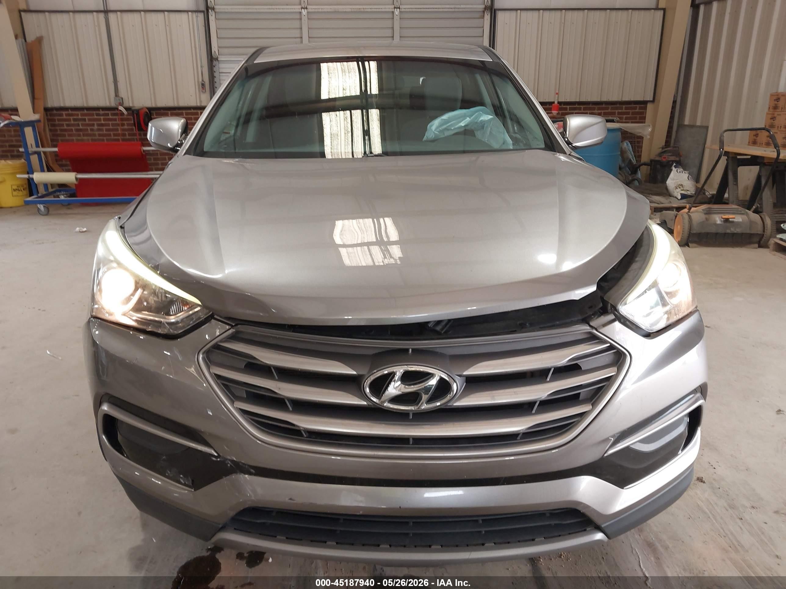 2017 Hyundai Santa Fe Sport 2.4l Gray vin: 5XYZT3LB7HG404285