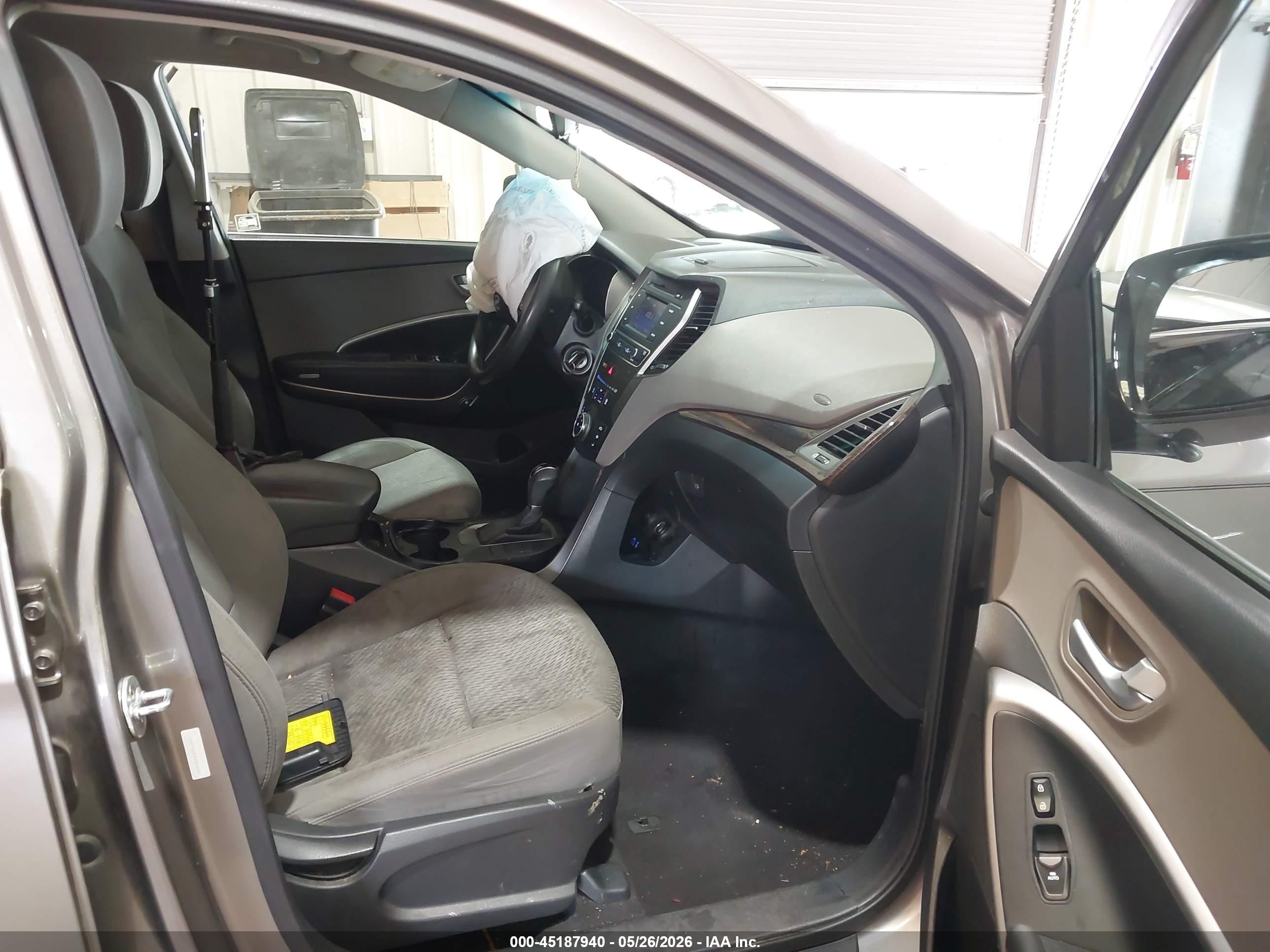 2017 Hyundai Santa Fe Sport 2.4l Gray vin: 5XYZT3LB7HG404285