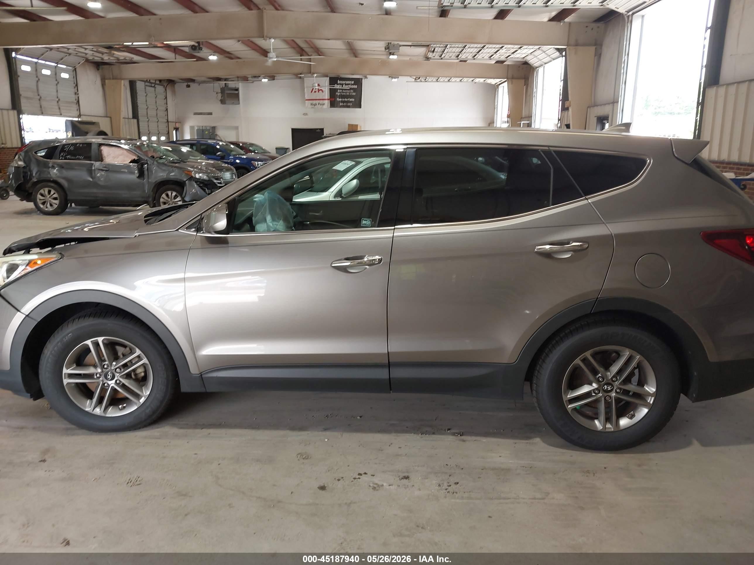 2017 Hyundai Santa Fe Sport 2.4l Gray vin: 5XYZT3LB7HG404285