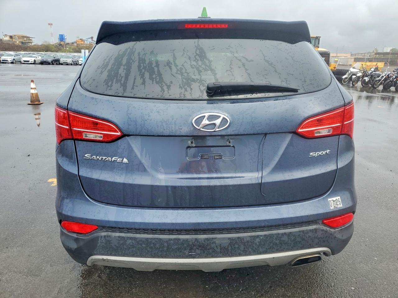 2014 Hyundai Santa Fe Blue vin: 5XYZT3LB8EG202664