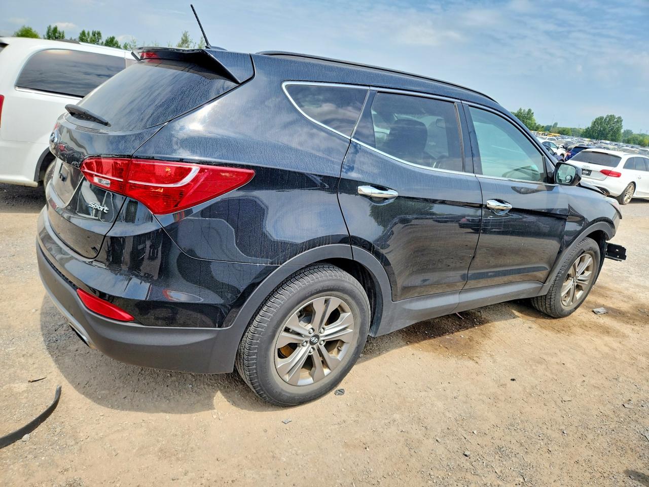 2015 Hyundai Santa Fe Sport 2.4l Черный vin: 5XYZT3LB8FG241482