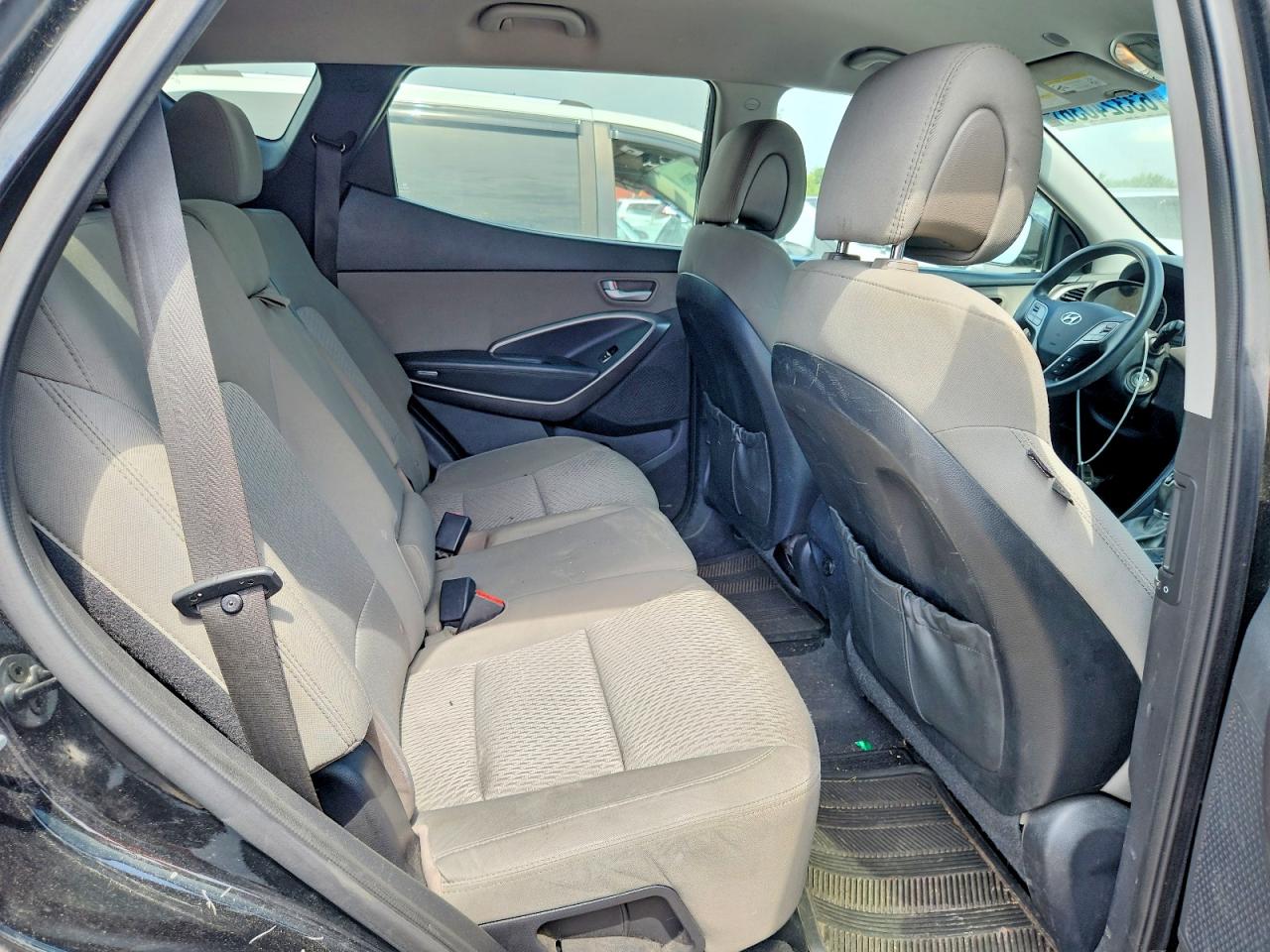2015 Hyundai Santa Fe Sport 2.4l Черный vin: 5XYZT3LB8FG241482