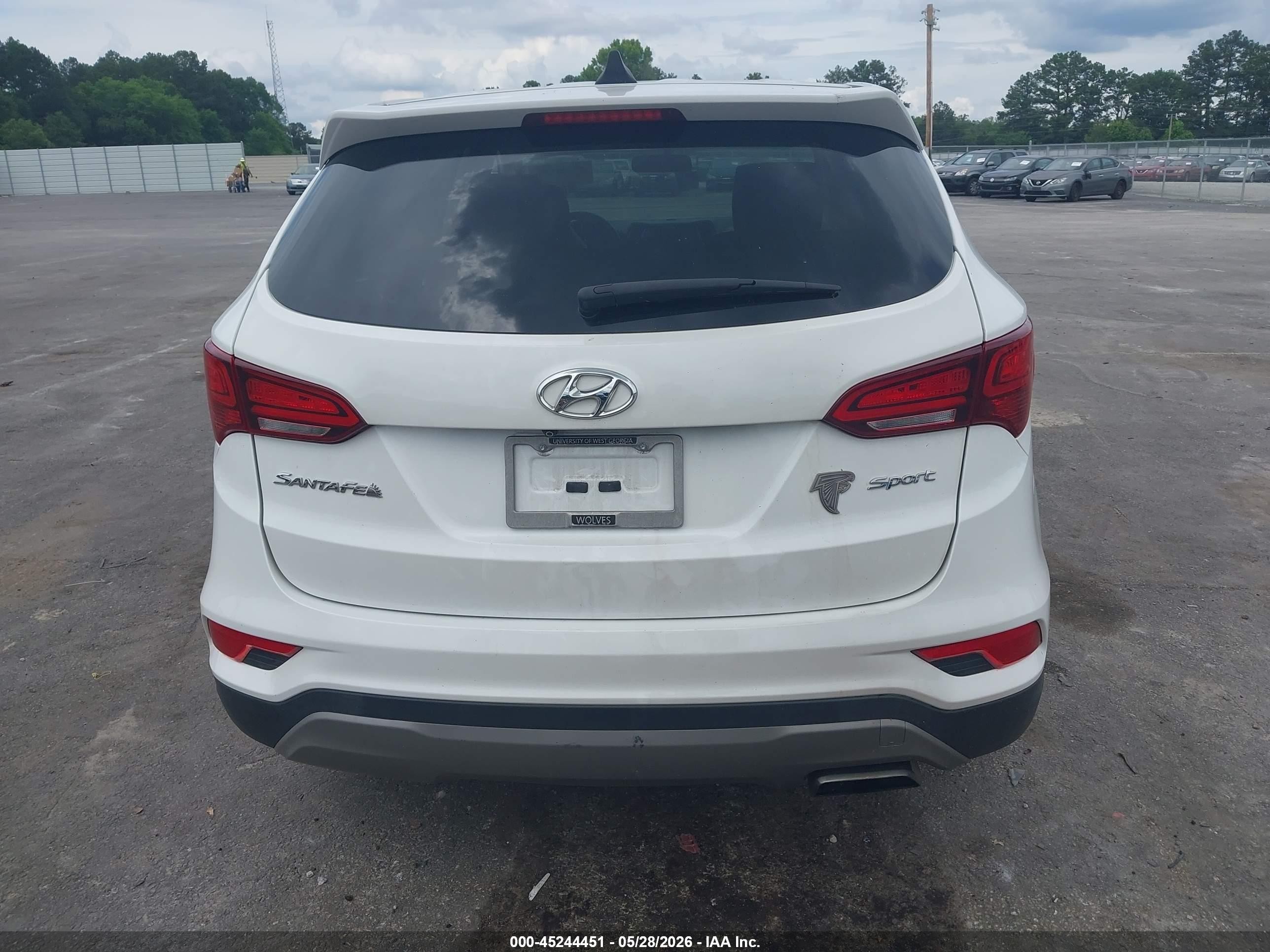 2017 Hyundai Santa Fe Sport 2.4l White vin: 5XYZT3LB8HG434282
