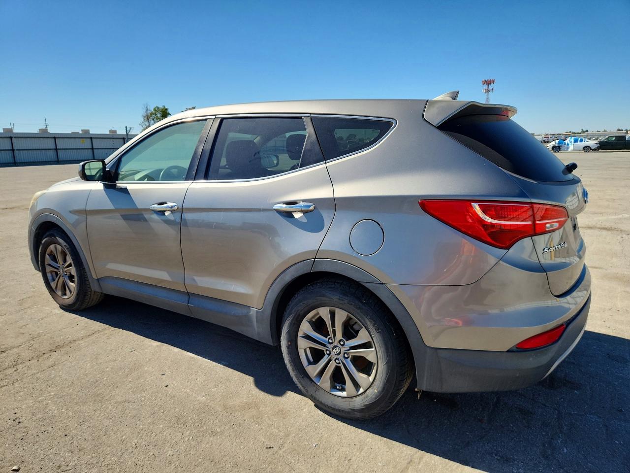 2014 Hyundai Santa Fe Sport 2.4l Silver vin: 5XYZT3LB9EG164054
