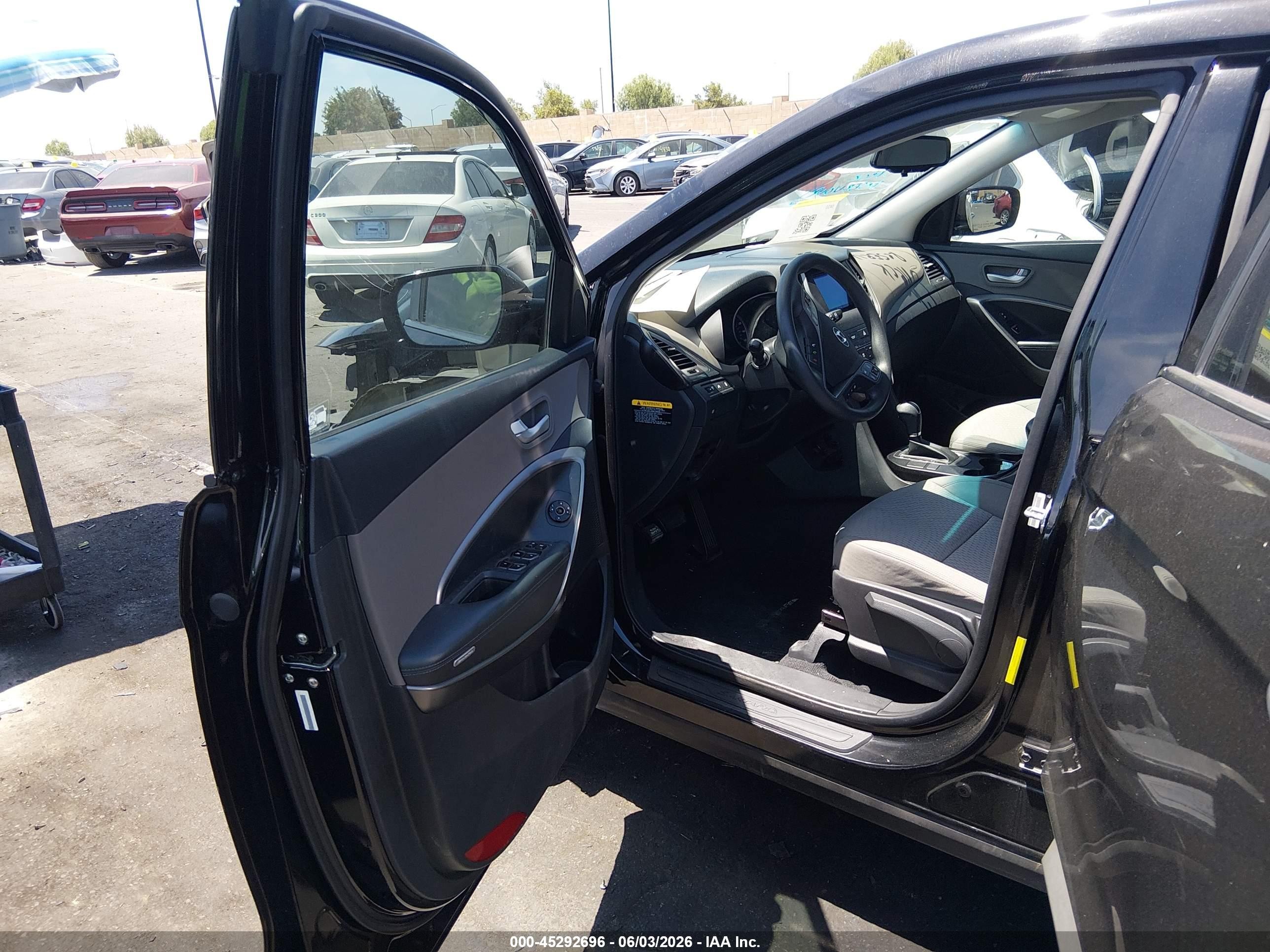 2014 Hyundai Santa Fe Sport 2.4l Black vin: 5XYZT3LB9EG209915