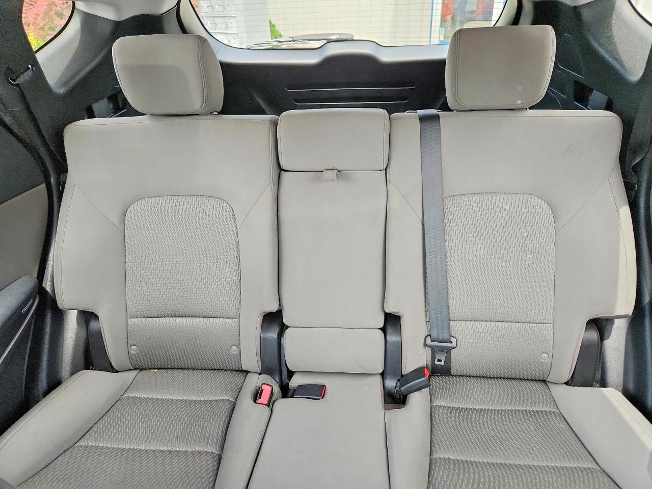 2015 Hyundai Santa Fe Sport 2.4l Серый vin: 5XYZT3LB9FG302905