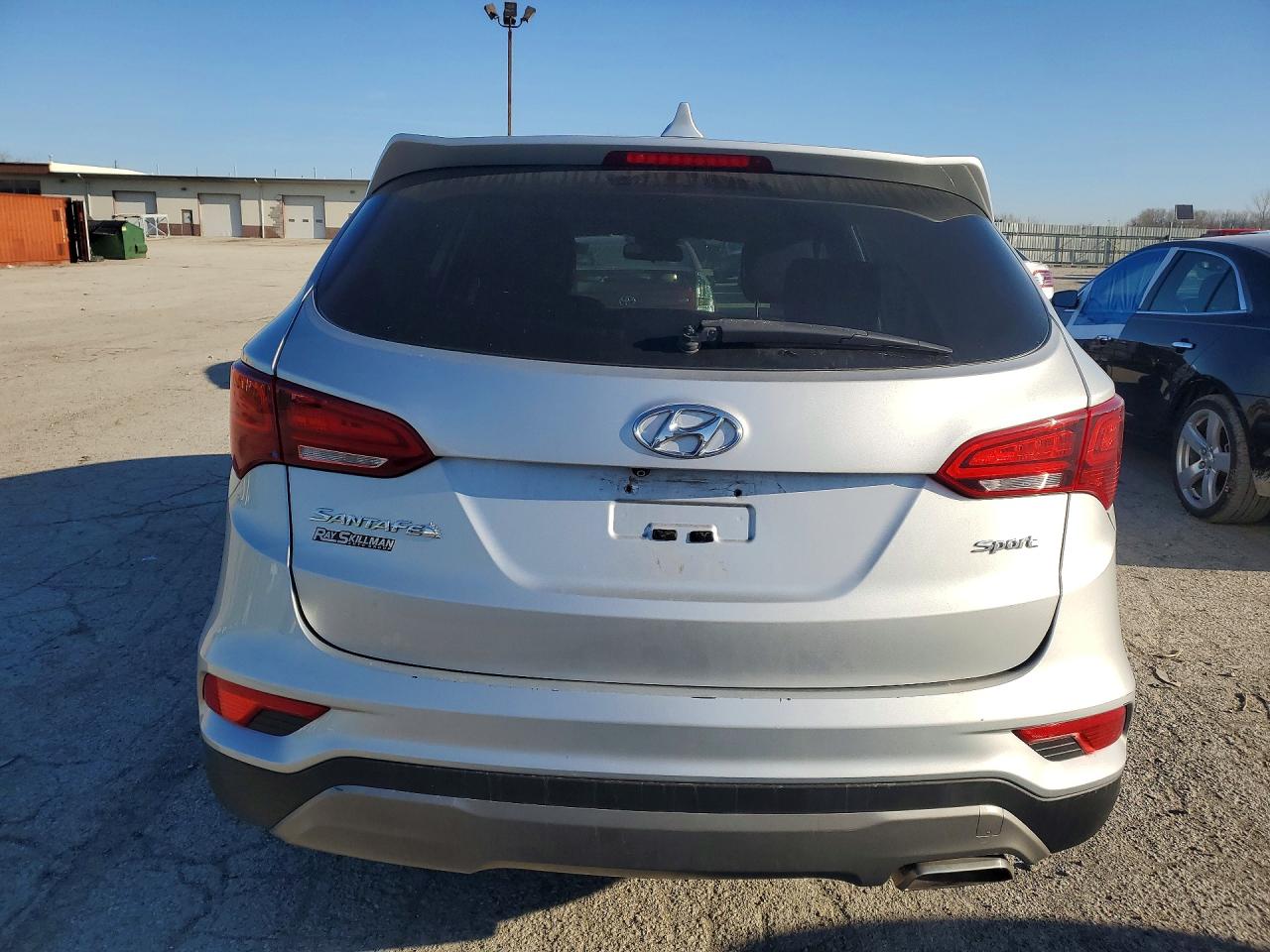2017 Hyundai Santa Fe Sport 2.4l Серебряный vin: 5XYZT3LB9HG409374