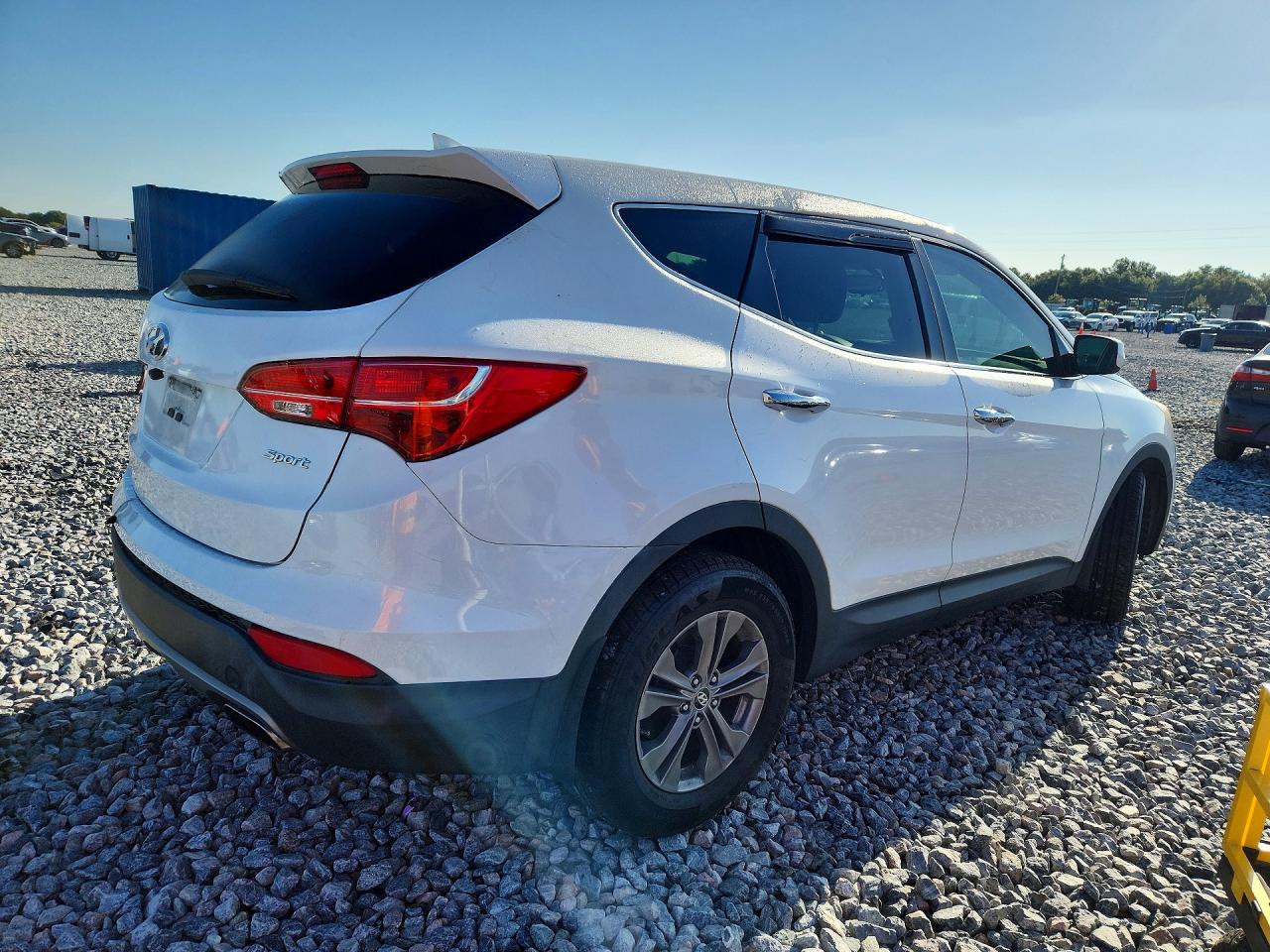 2013 Hyundai Santa Fe Sport 2.4l White vin: 5XYZT3LBXDG035383
