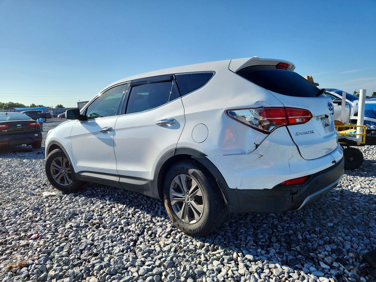 2013 Hyundai Santa Fe Sport 2.4l White vin: 5XYZT3LBXDG035383