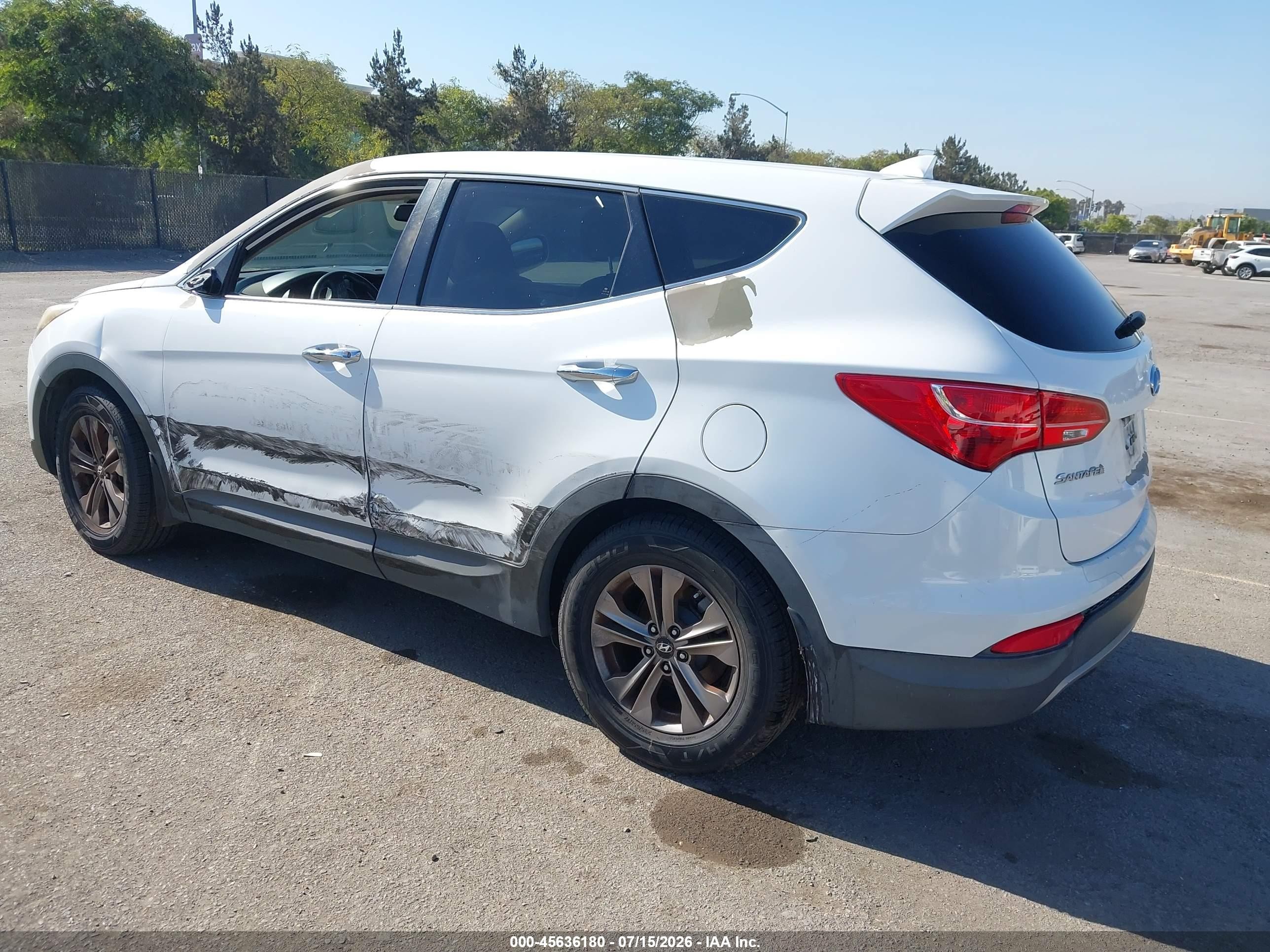 2013 Hyundai Santa Fe Sport White vin: 5XYZT3LBXDG104041