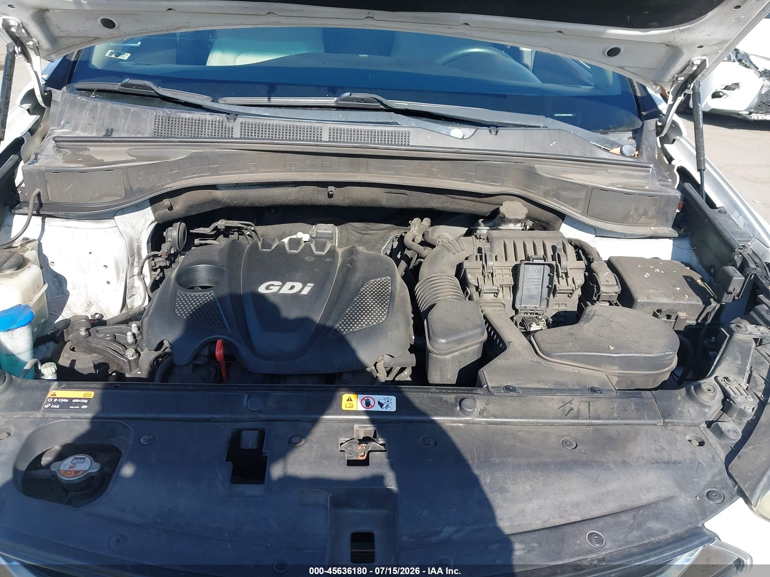 2013 Hyundai Santa Fe Sport White vin: 5XYZT3LBXDG104041