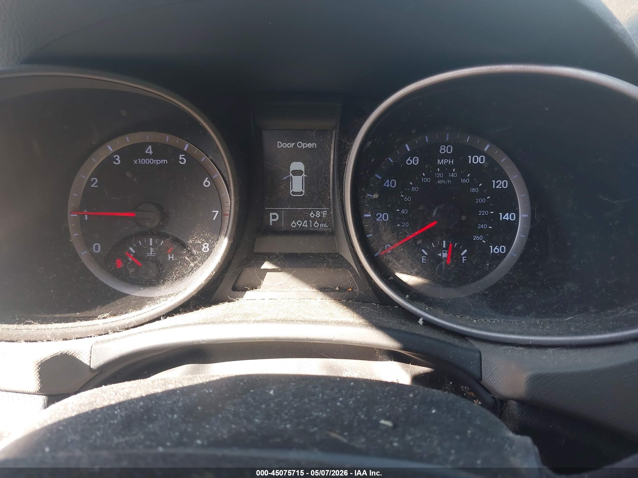 2014 Hyundai Santa Fe Sport 2.4l Silver vin: 5XYZT3LBXEG152060