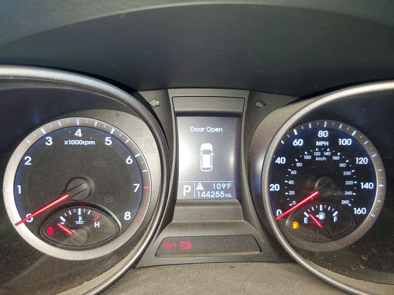 2015 Hyundai Santa Fe Sport 2.4l White vin: 5XYZT3LBXFG259966