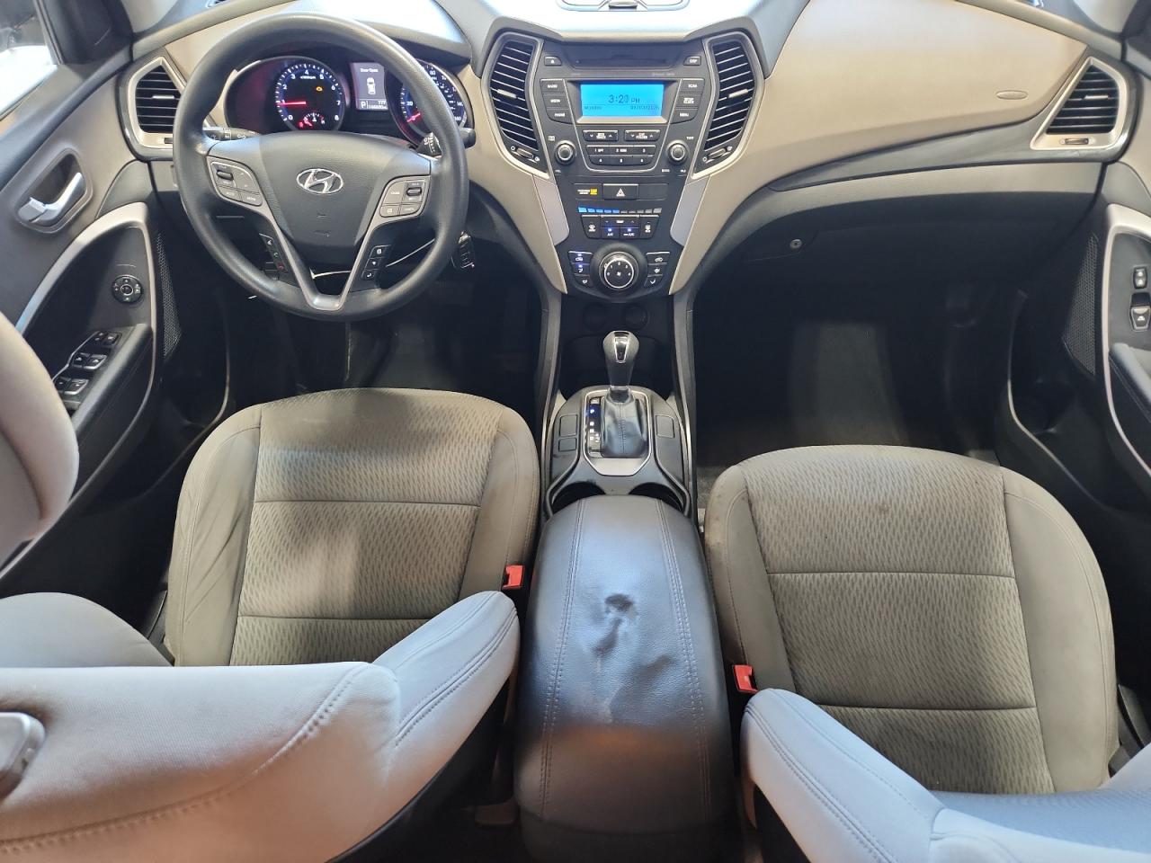 2015 Hyundai Santa Fe Sport 2.4l Silver vin: 5XYZTDLB0FG251218 Damage: Front Center Armrest, Worn, Replacement Required