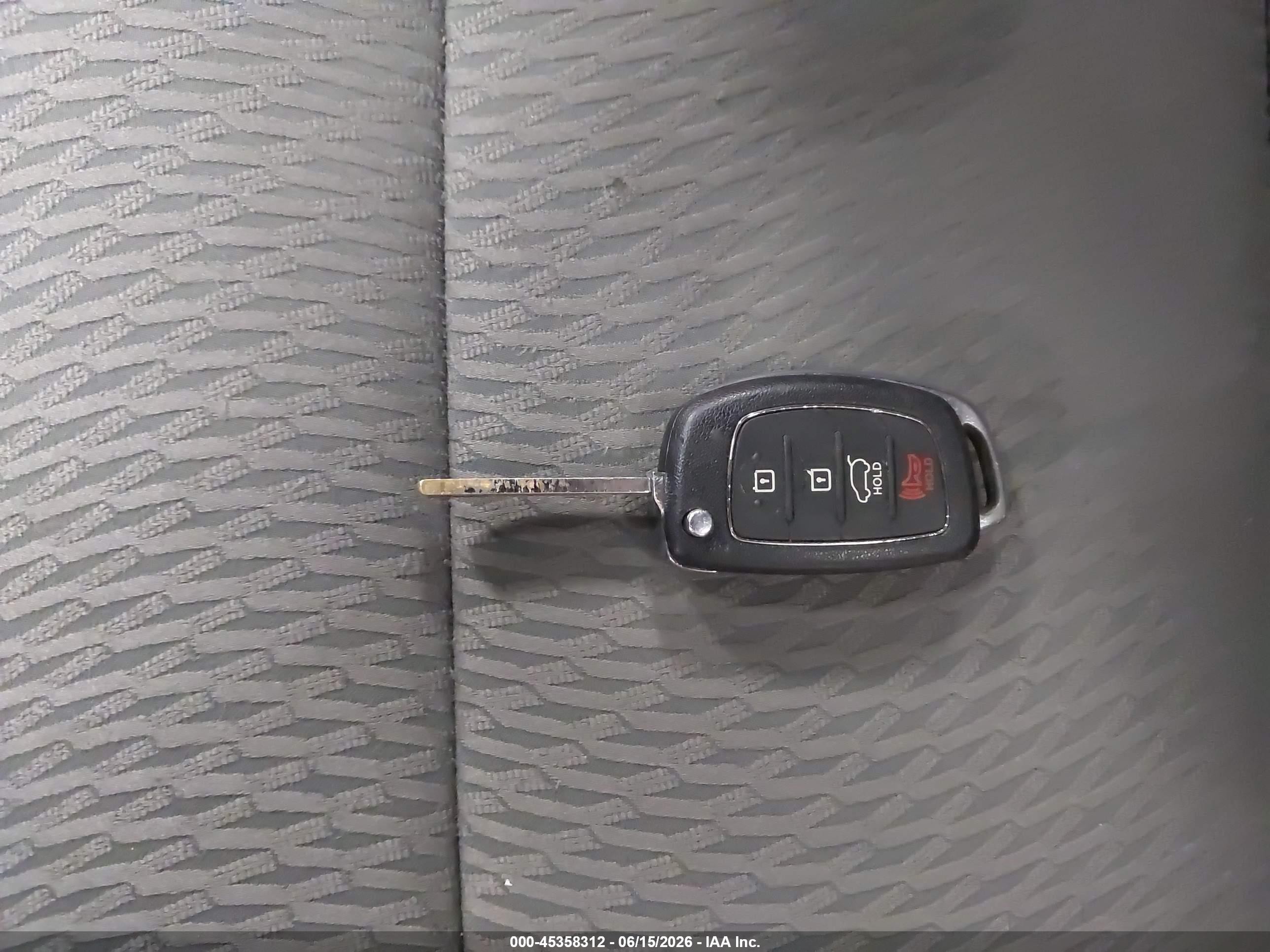 2015 Hyundai Santa Fe Sport 2.4l Черный vin: 5XYZTDLB0FG279939
