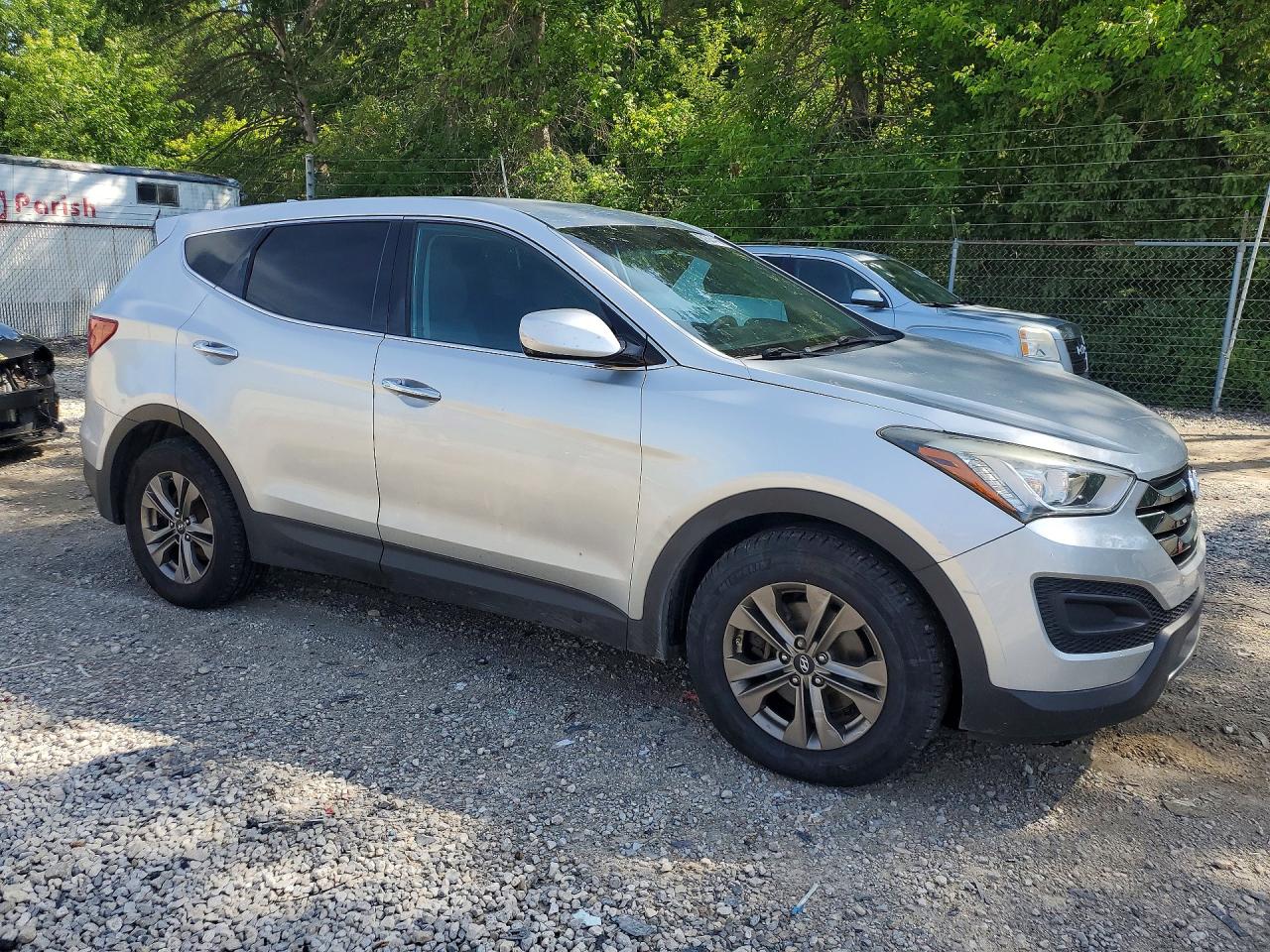 2016 Hyundai Santa Fe Sport 2.4l Silver vin: 5XYZTDLB0GG322659