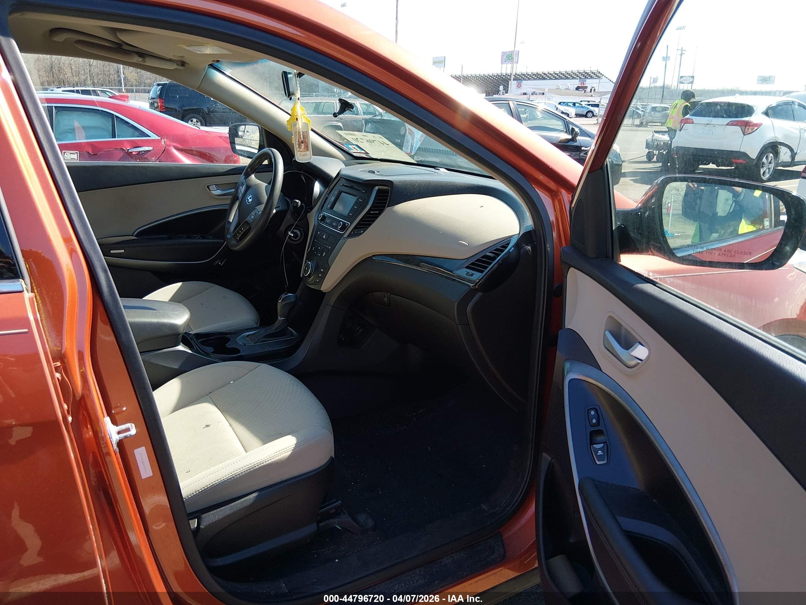 2017 Hyundai Santa Fe Sport 2.4l Orange vin: 5XYZTDLB0HG394611