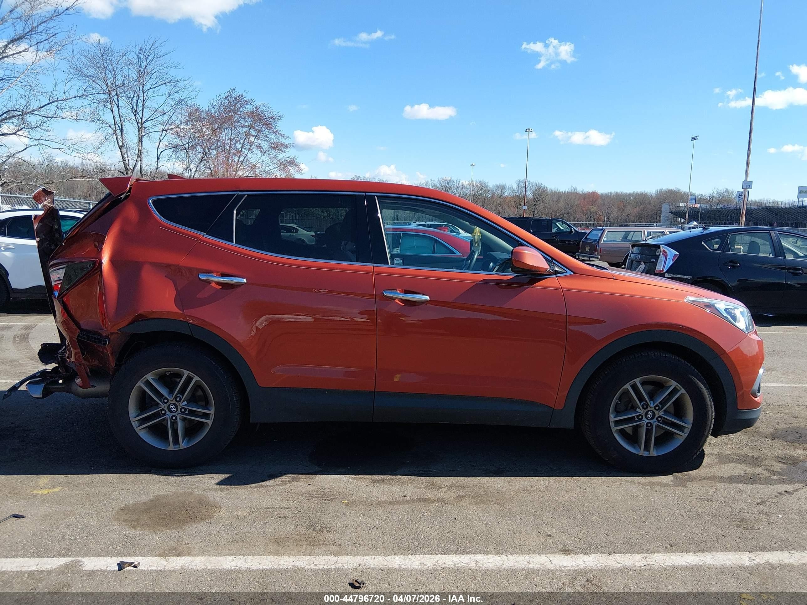 2017 Hyundai Santa Fe Sport 2.4l Orange vin: 5XYZTDLB0HG394611