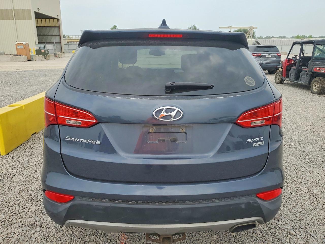 2013 Hyundai Santa Fe Sport 2.4l Blue vin: 5XYZTDLB1DG094201