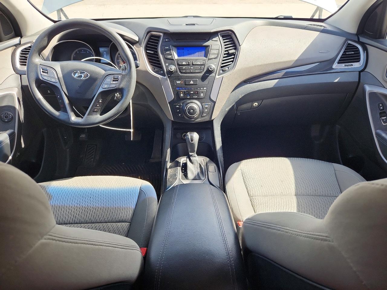 2014 Hyundai Santa Fe Sport 2.4l Silver vin: 5XYZTDLB1EG142300